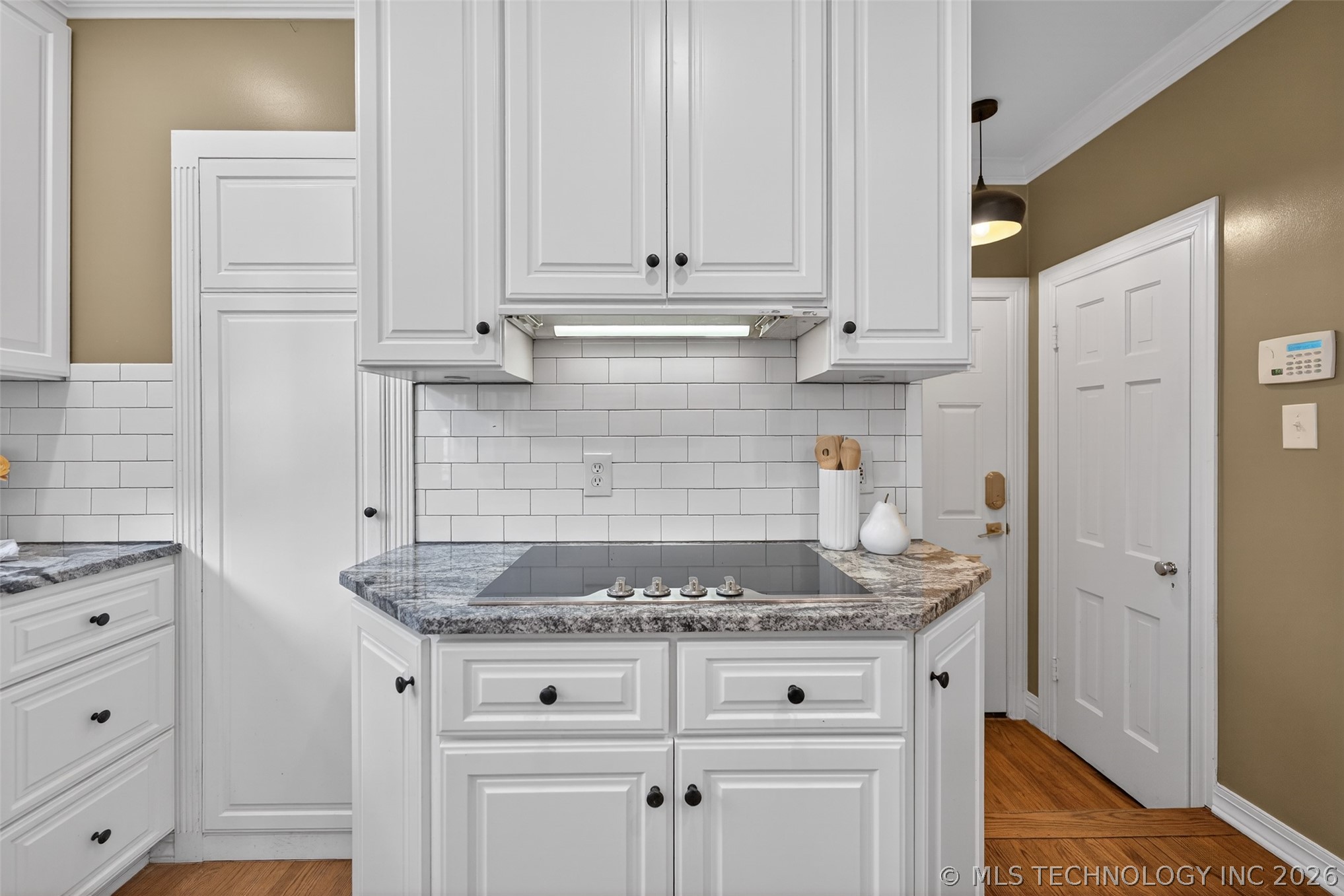 3622 S Yorktown Avenue Property Photo 24