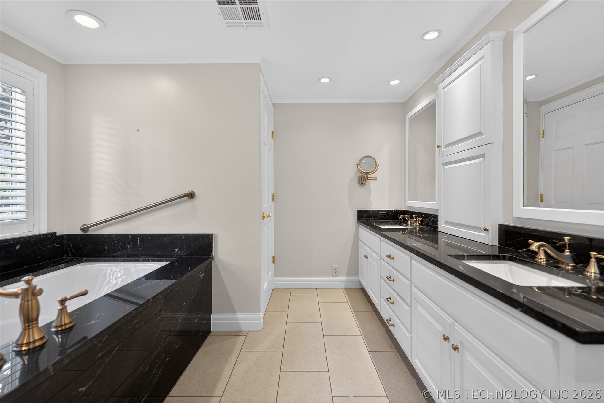3622 S Yorktown Avenue Property Photo 41