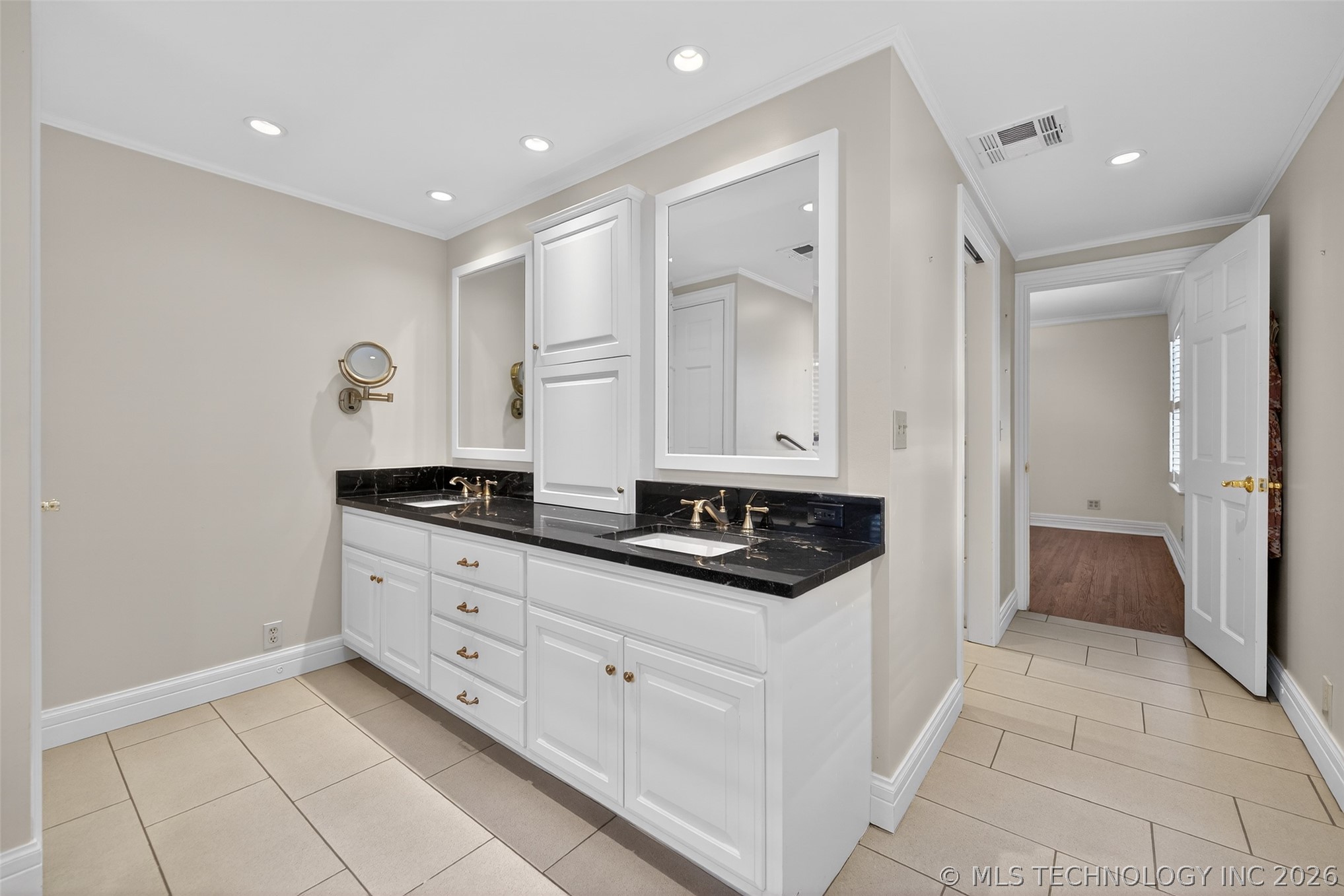 3622 S Yorktown Avenue Property Photo 42