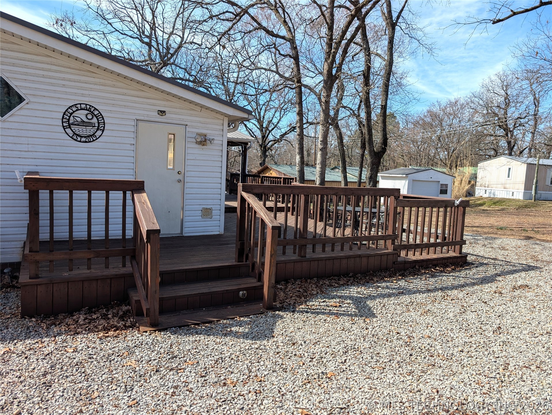 421189 E 1148 Road Property Photo 6