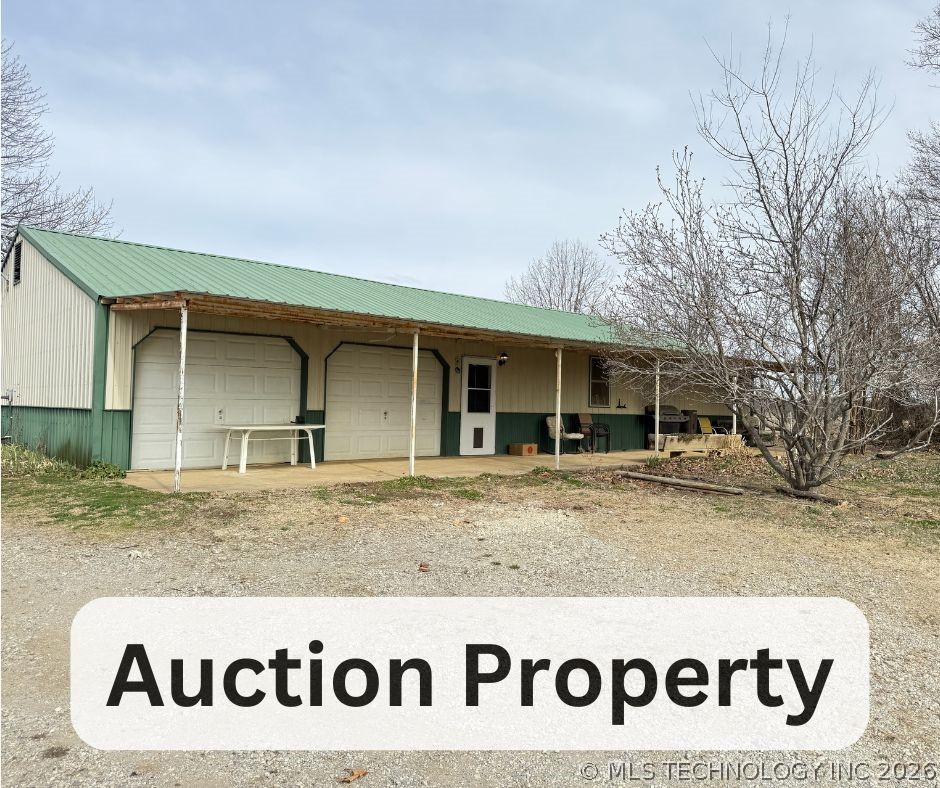 3216 S 4300 Road Property Photo 1