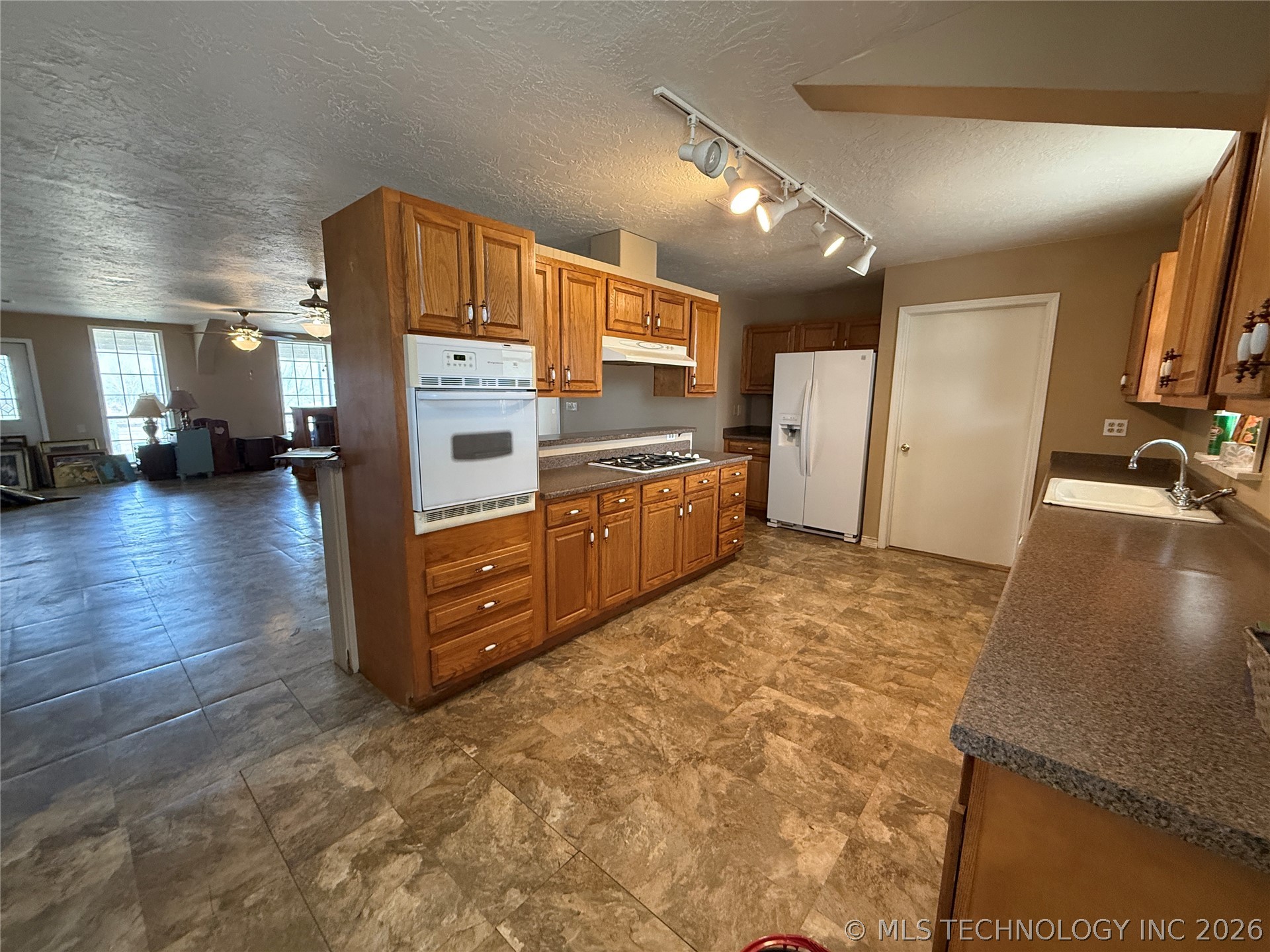 3216 S 4300 Road Property Photo 30
