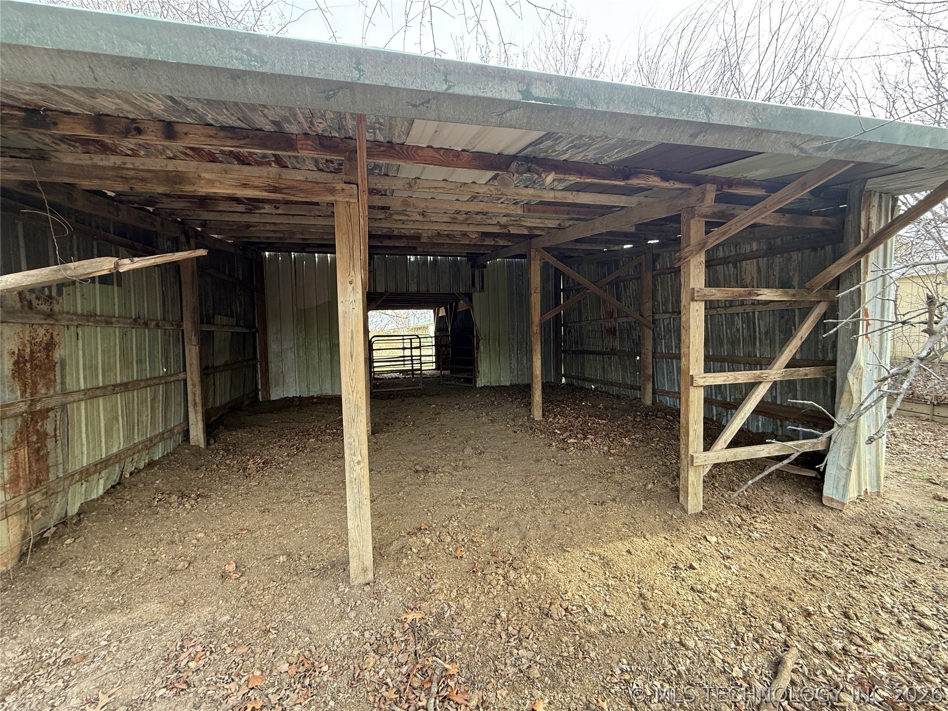 3216 S 4300 Road Property Photo 40