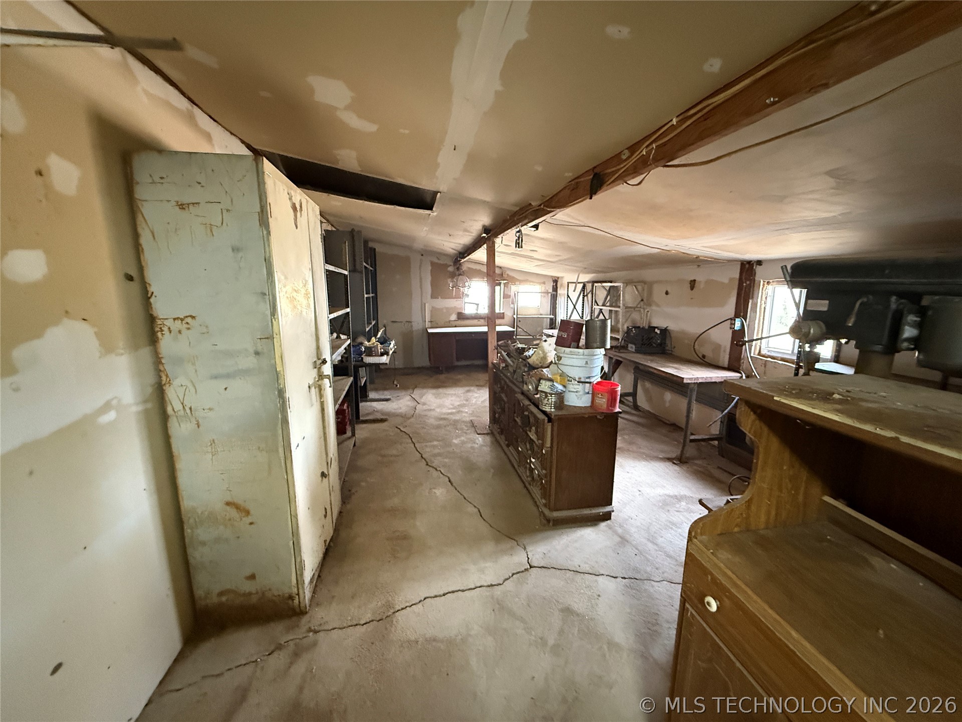 3216 S 4300 Road Property Photo 45