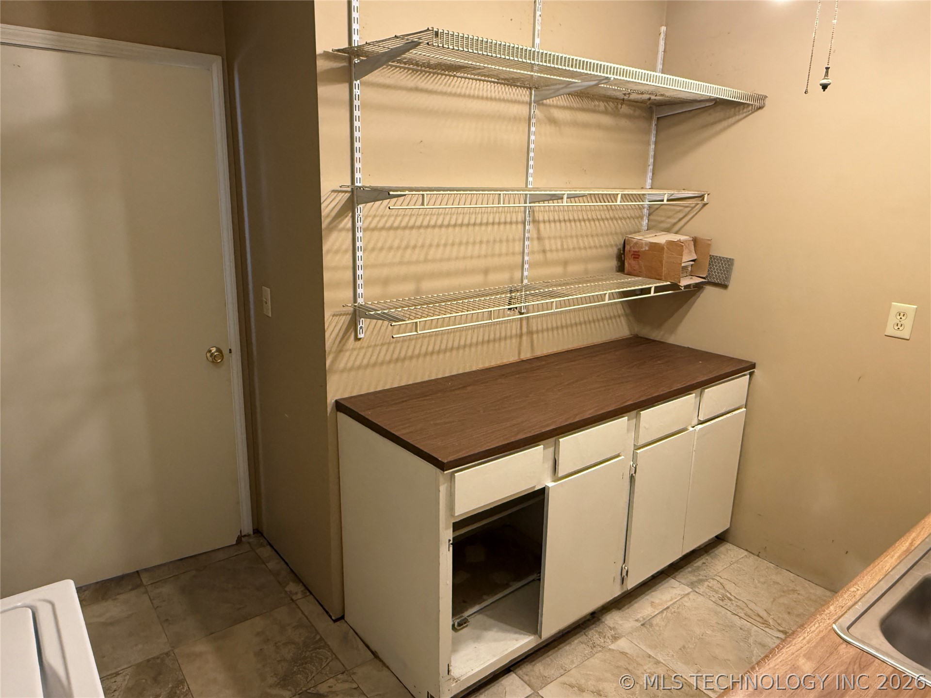 3216 S 4300 Road Property Photo 51