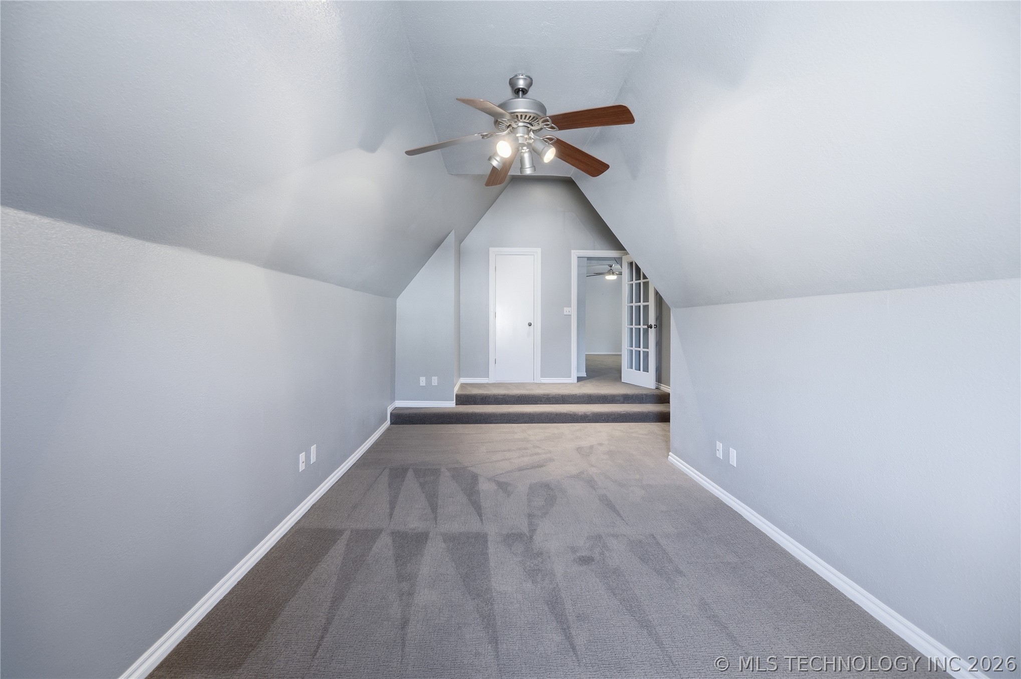 3709 W Vicksburg Street Property Photo 23
