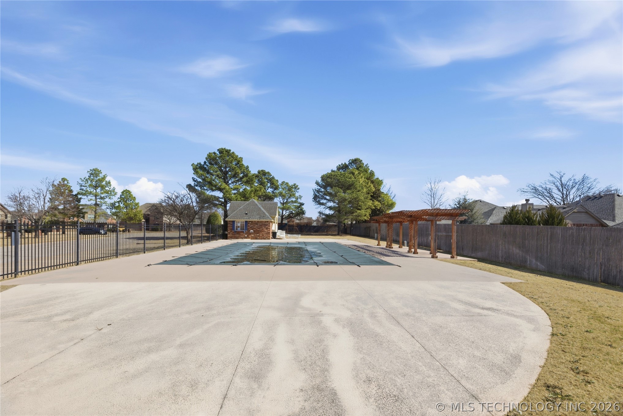3709 W Vicksburg Street Property Photo 31