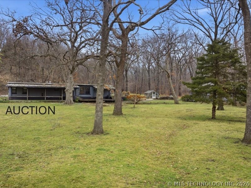 14261 E 425 Road Property Photo 3