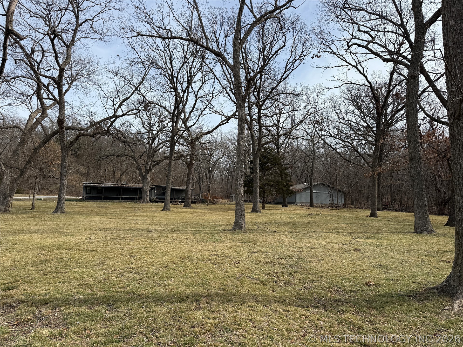 14261 E 425 Road Property Photo 7