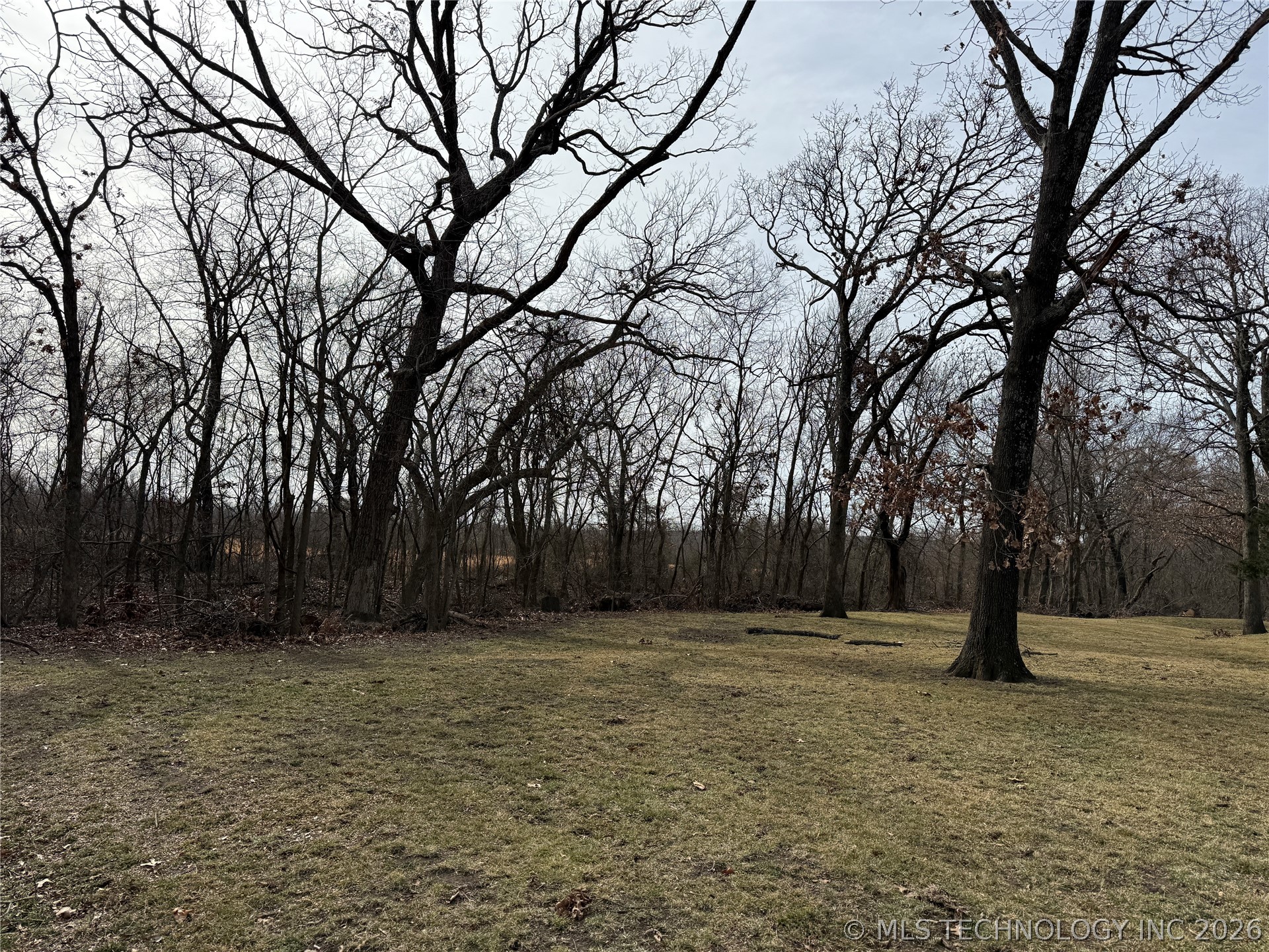 14261 E 425 Road Property Photo 16