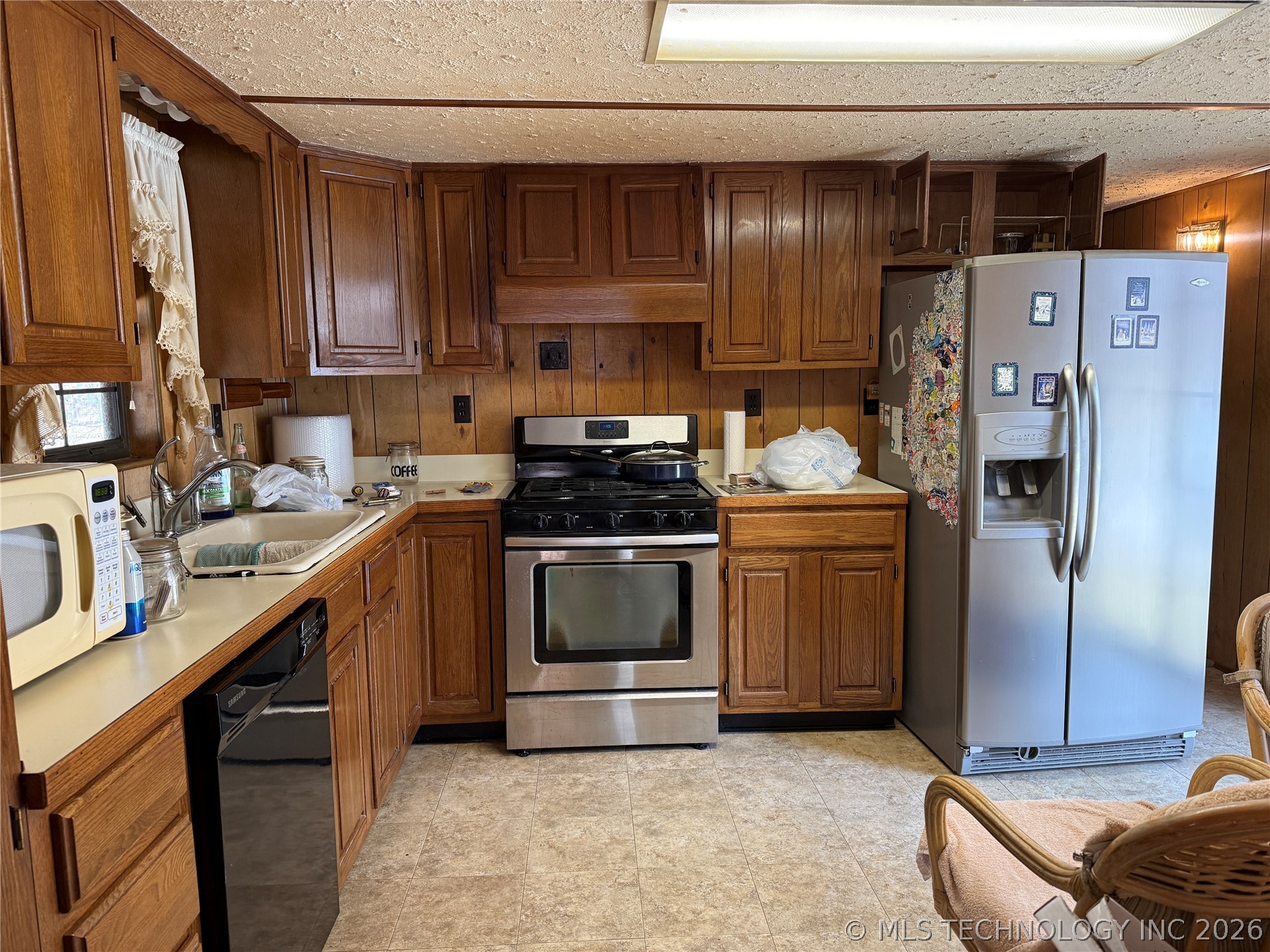 14261 E 425 Road Property Photo 19