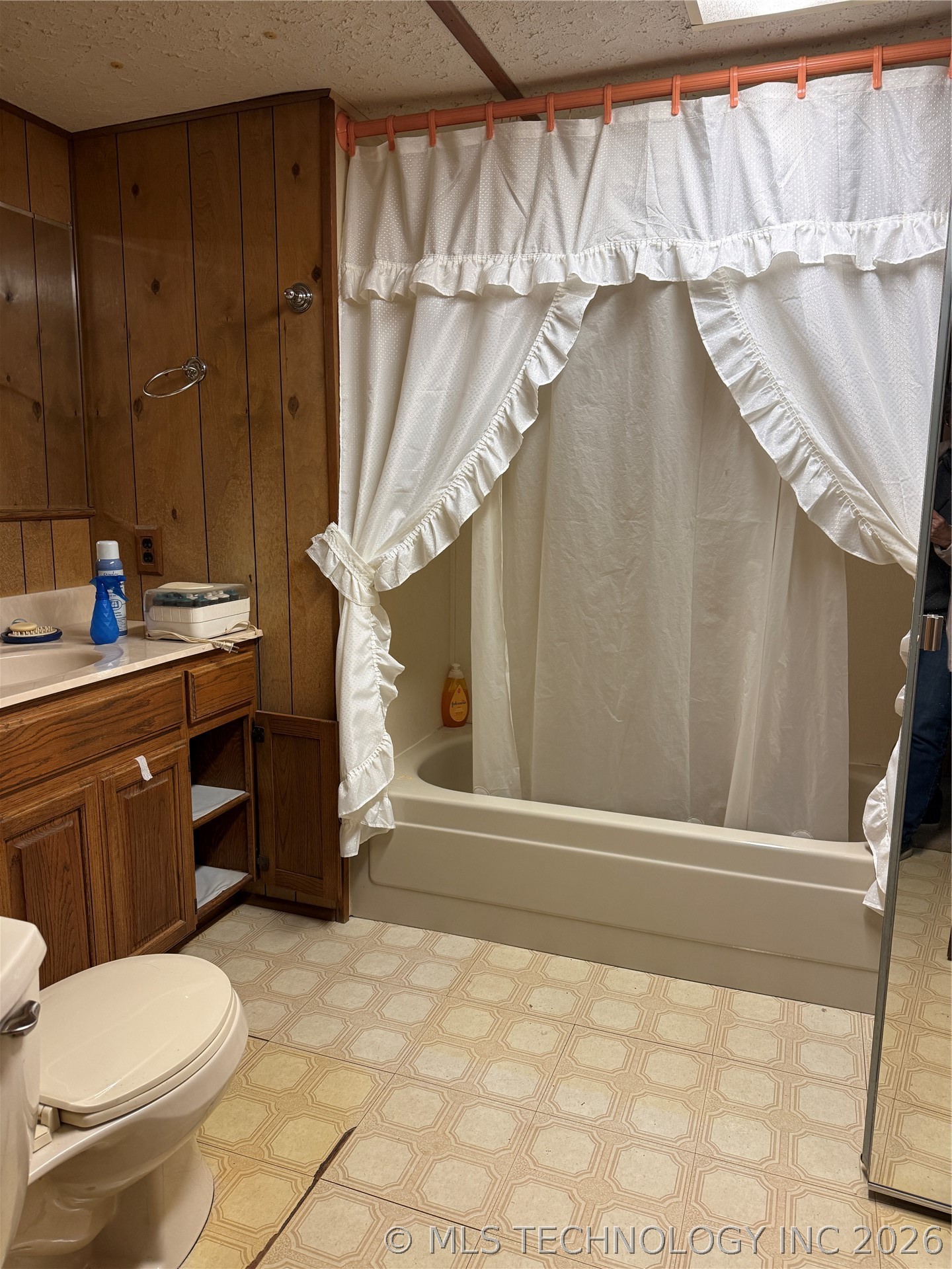 14261 E 425 Road Property Photo 23