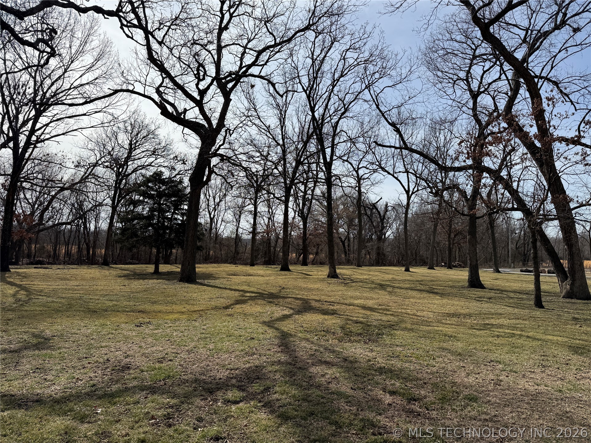 14261 E 425 Road Property Photo 29