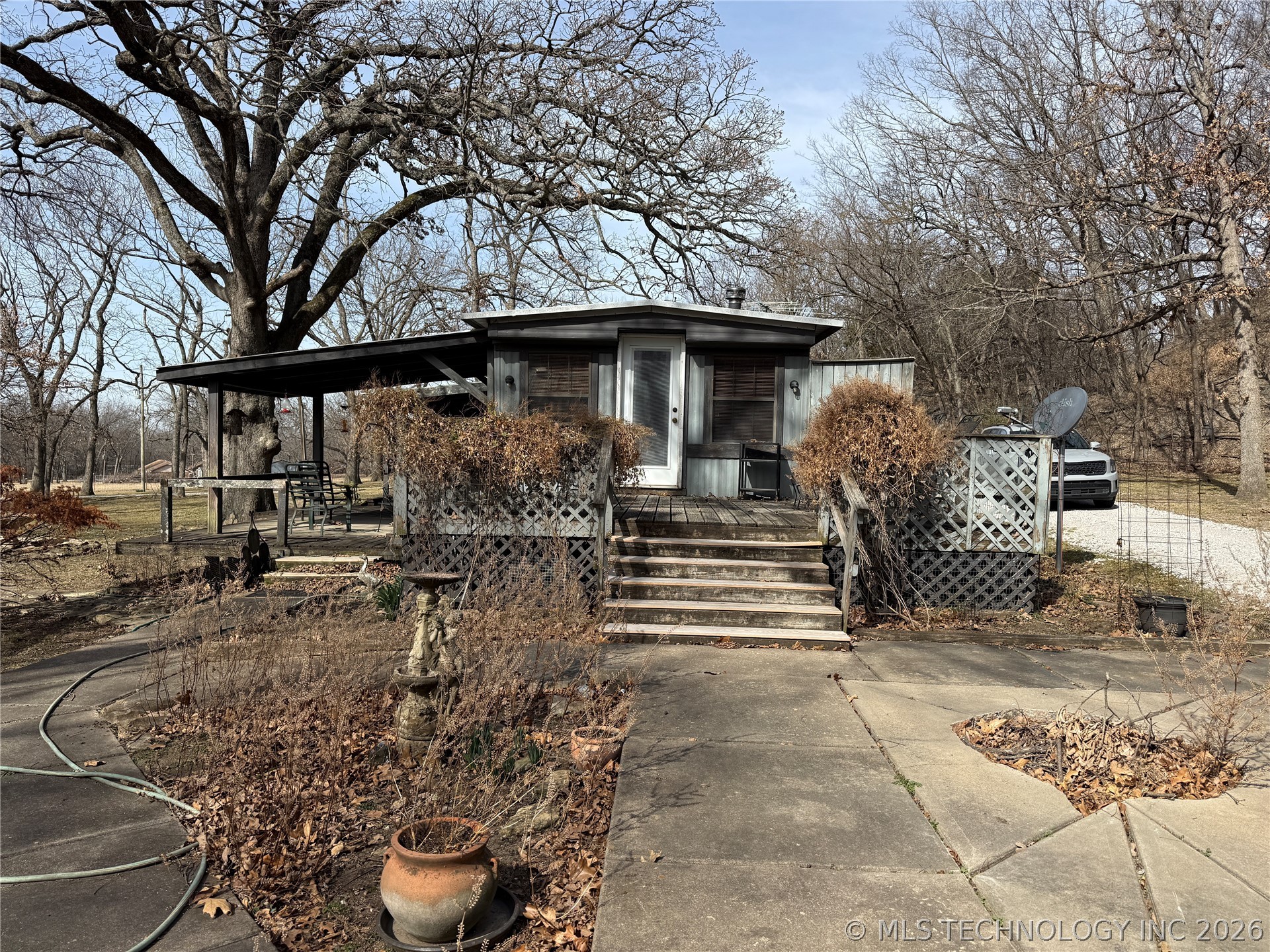 14261 E 425 Road Property Photo 34