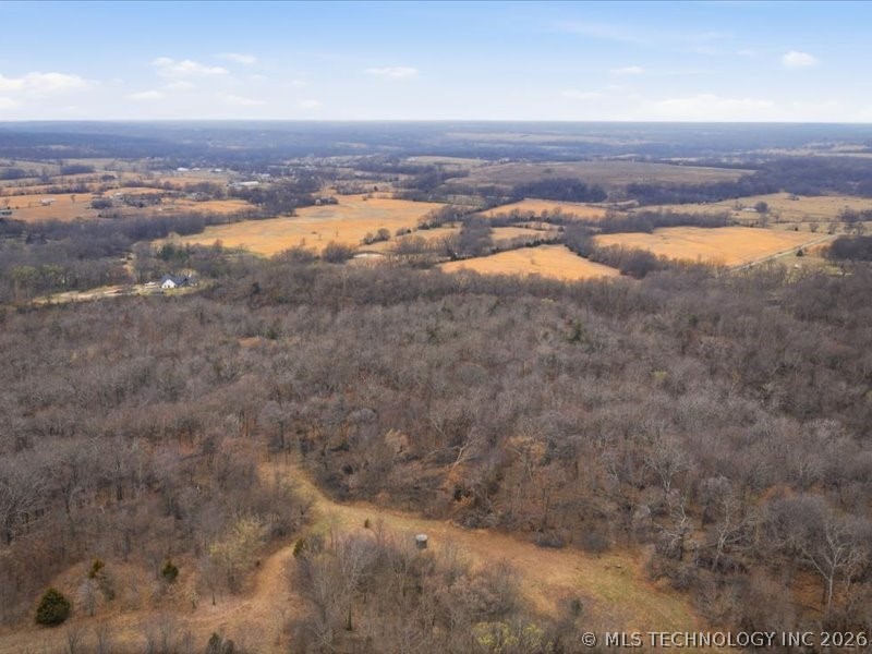 14261 E 425 Road Property Photo 42