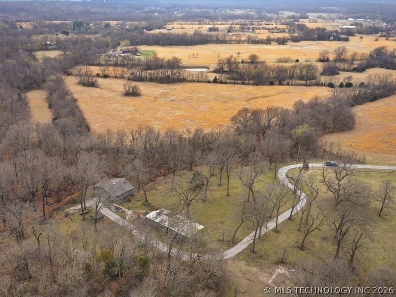 14261 E 425 Road Property Photo 47