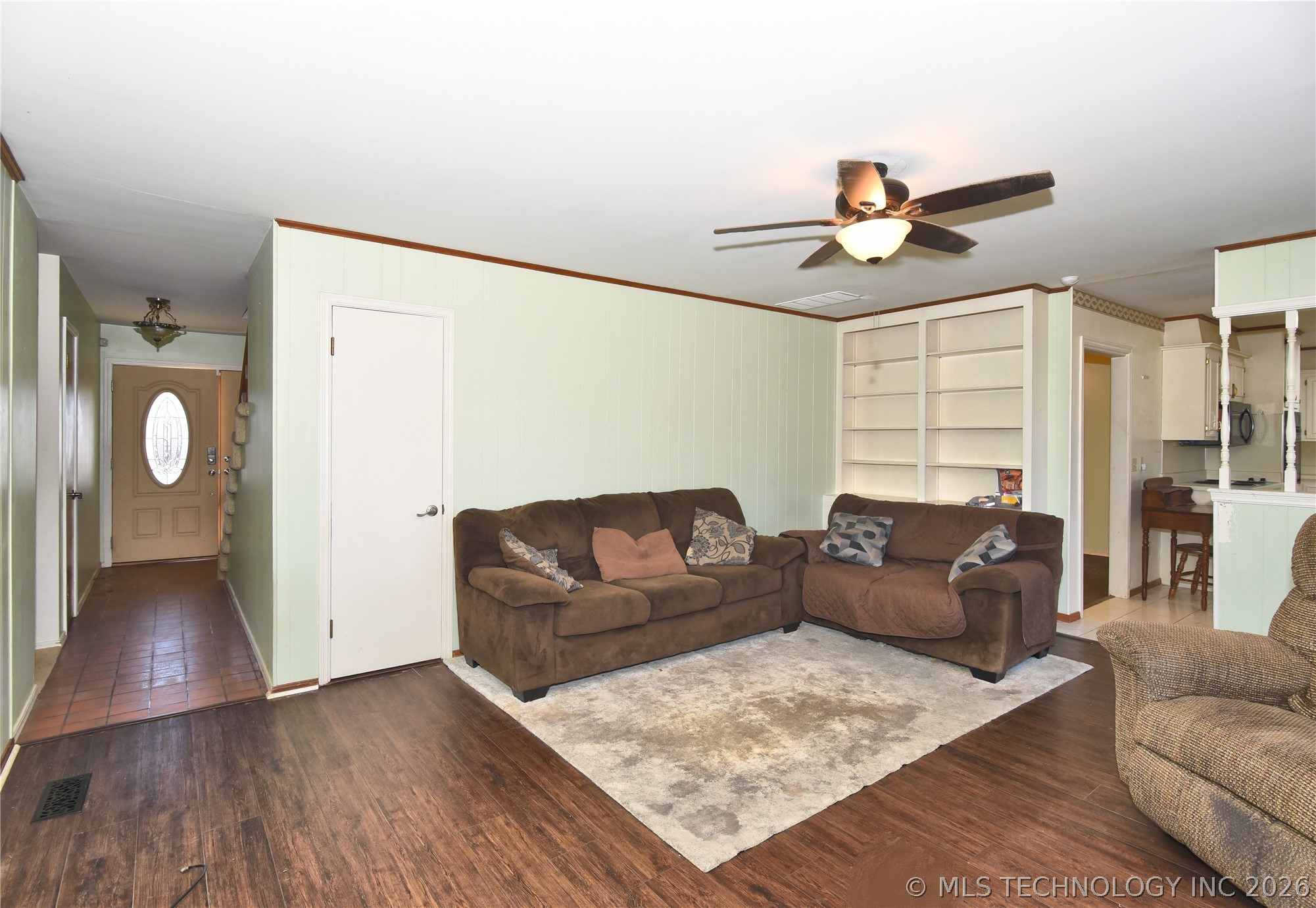 7011 E 52nd Place Property Photo 8