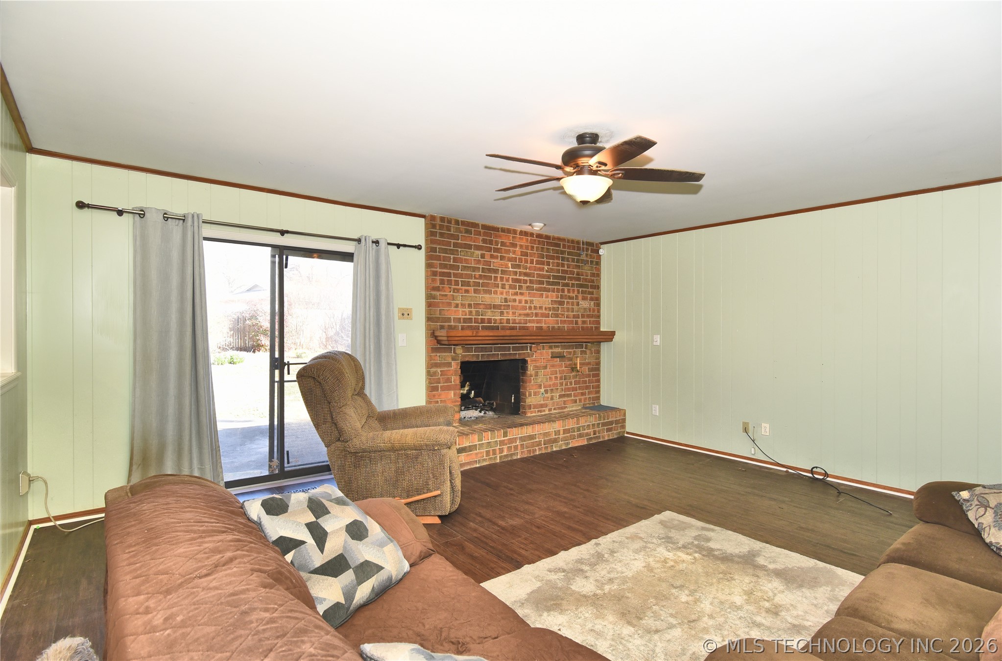 7011 E 52nd Place Property Photo 9
