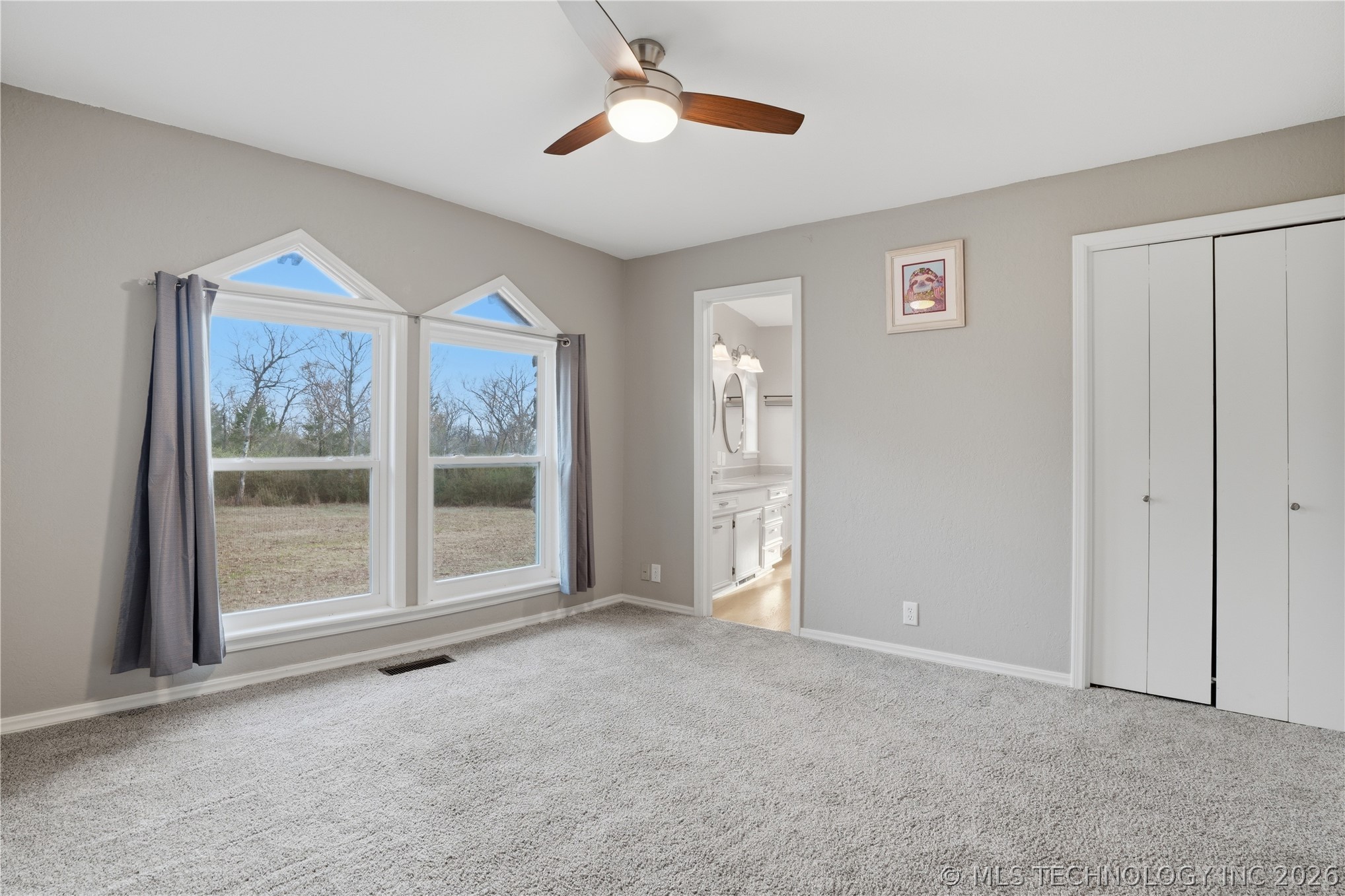 140 W Taylor Drive Property Photo 66