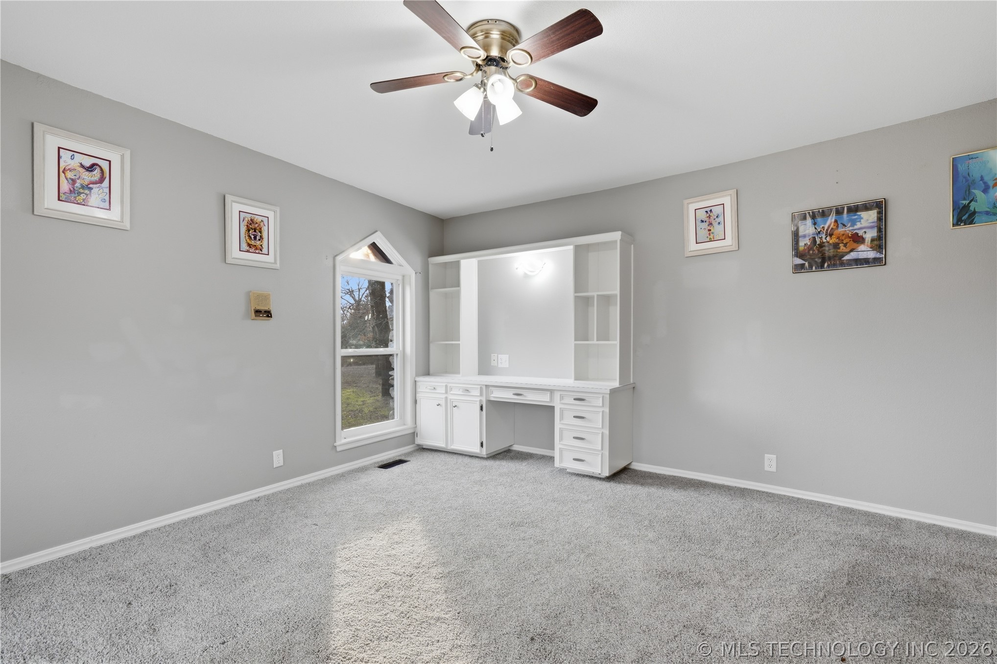 140 W Taylor Drive Property Photo 69