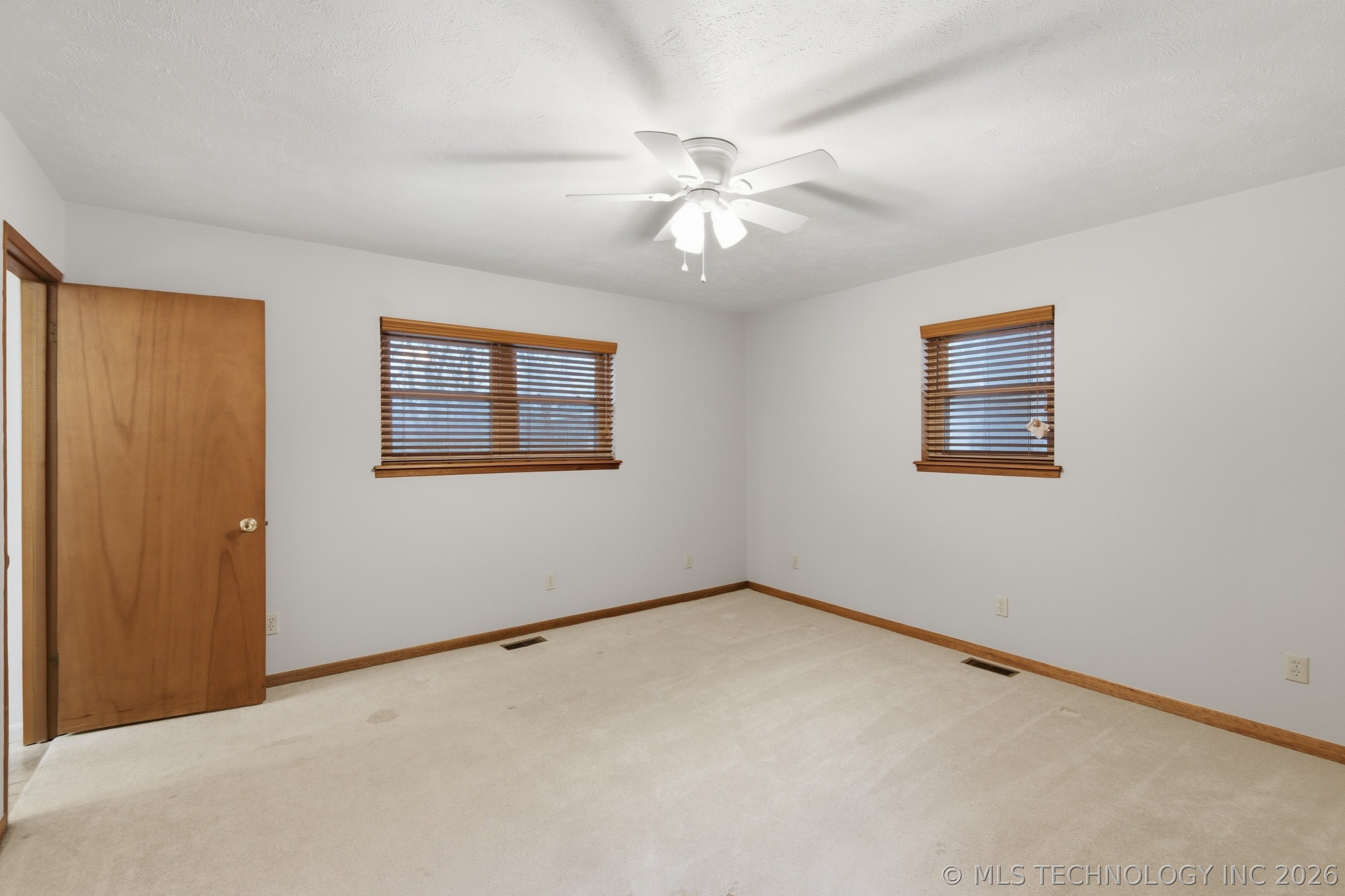 1561 63rd Street Property Photo 16