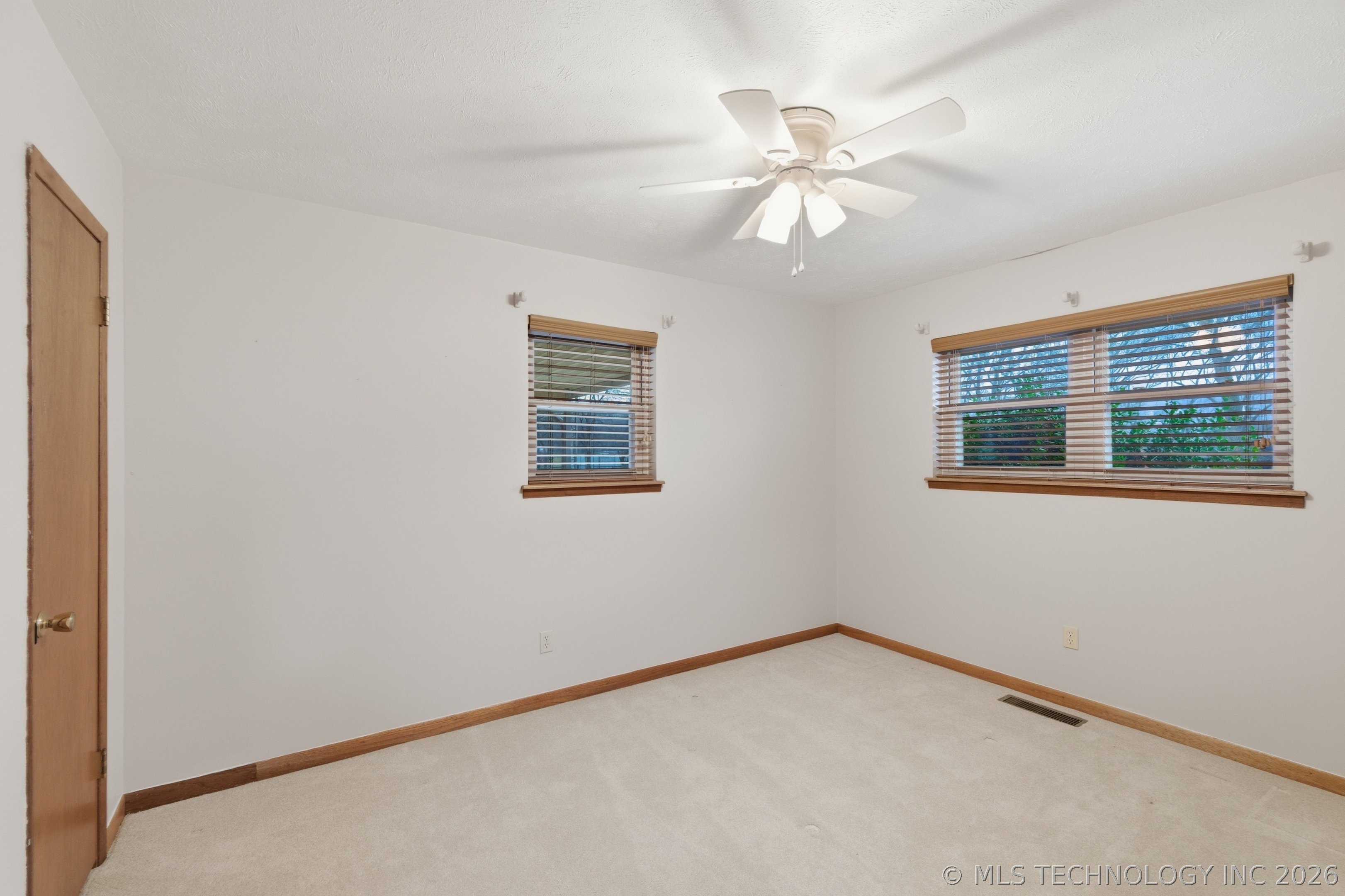 1561 63rd Street Property Photo 19