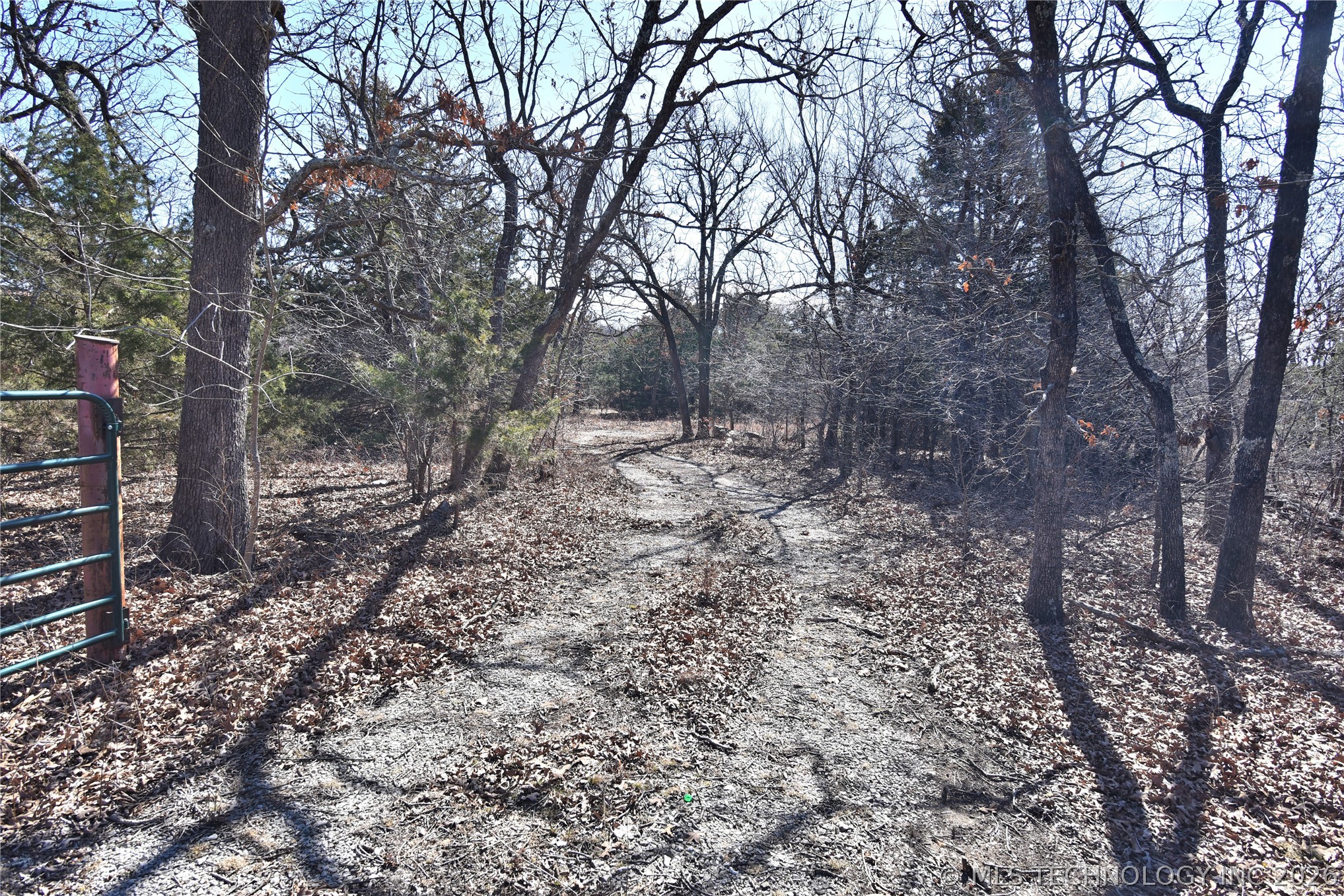 83 Seneca Drive Property Photo 1