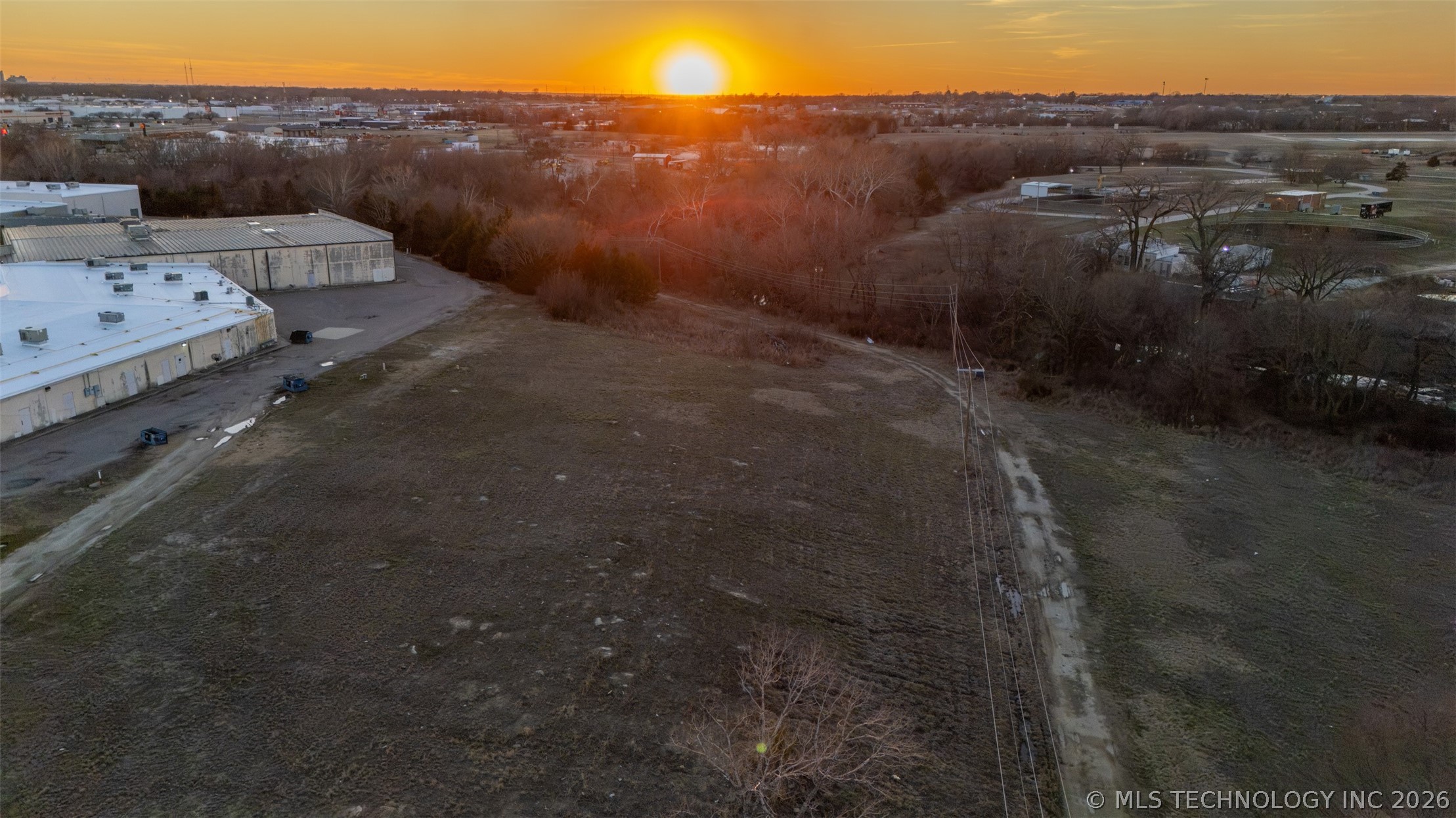 1200 Lonnie Abbott Boulevard Property Photo 14