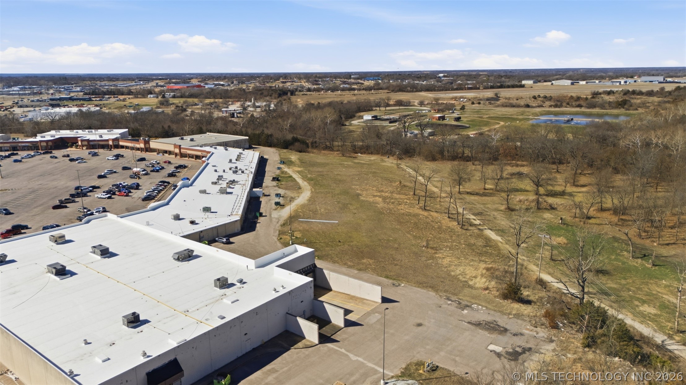 1200 Lonnie Abbott Boulevard Property Photo 32