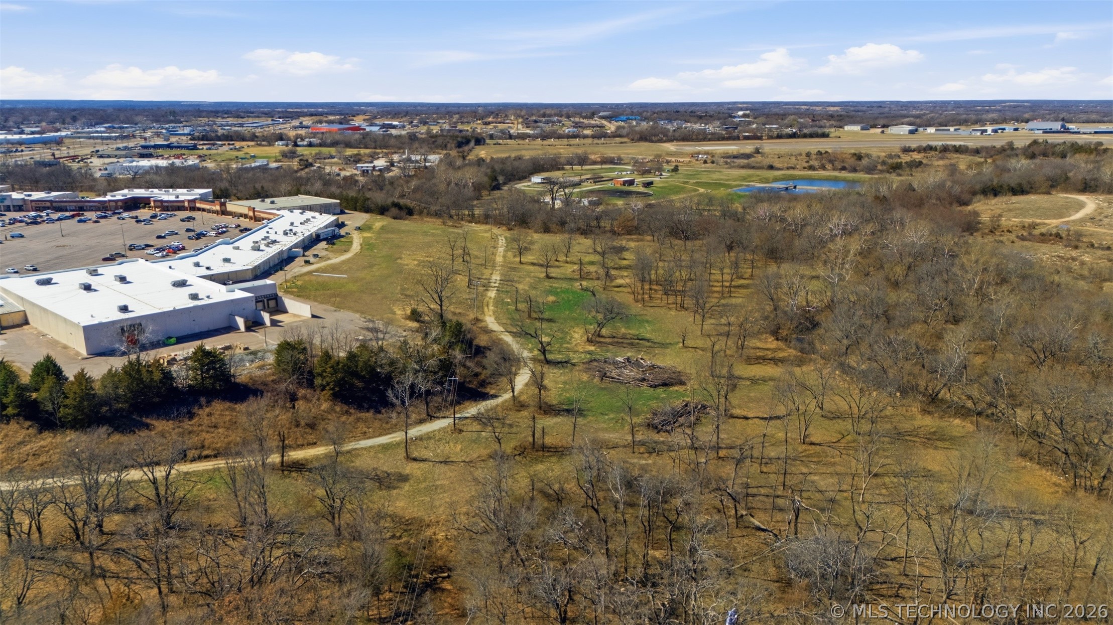 1200 Lonnie Abbott Boulevard Property Photo 38