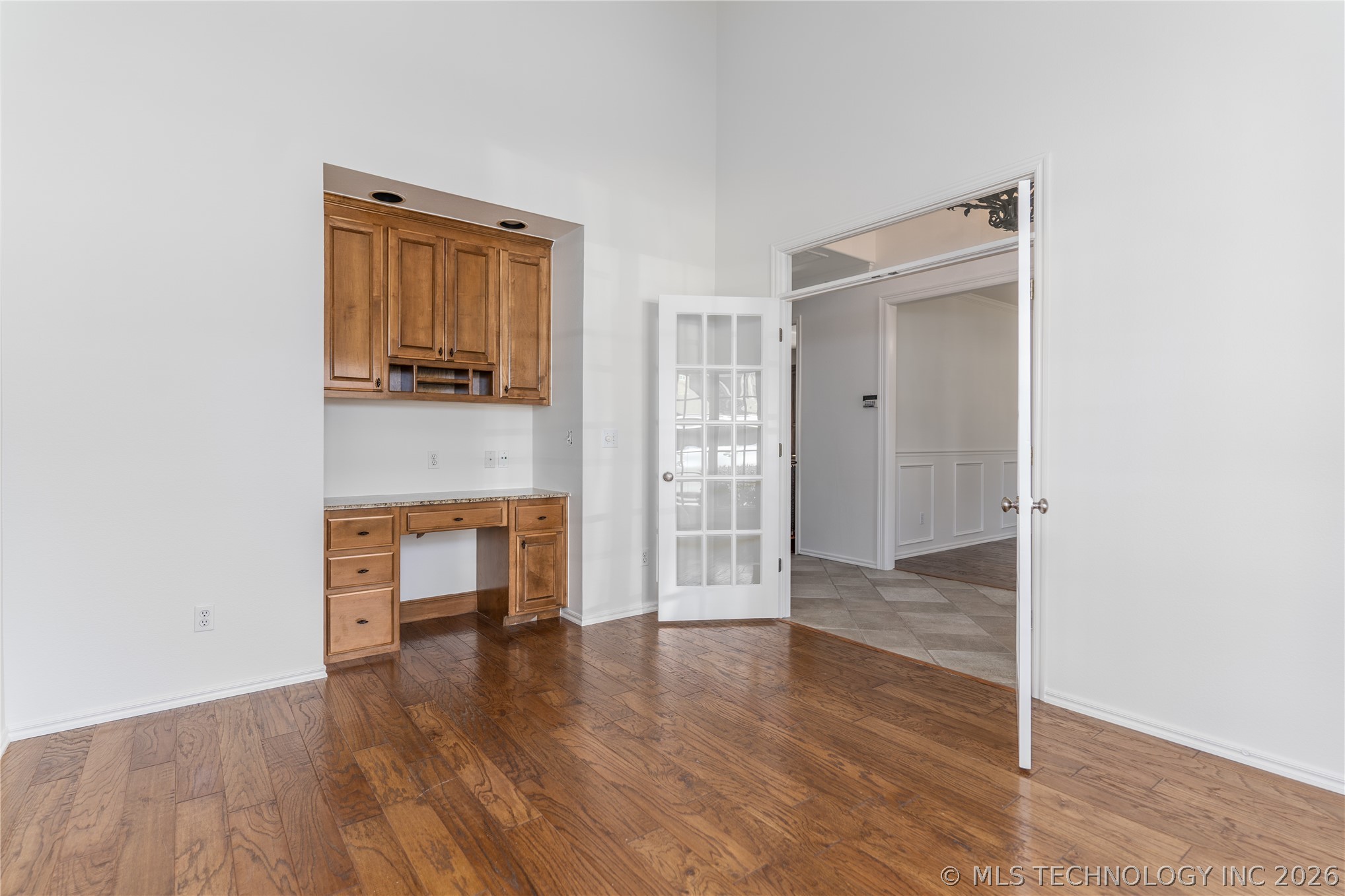 8303 S 69th East Avenue Property Photo 12
