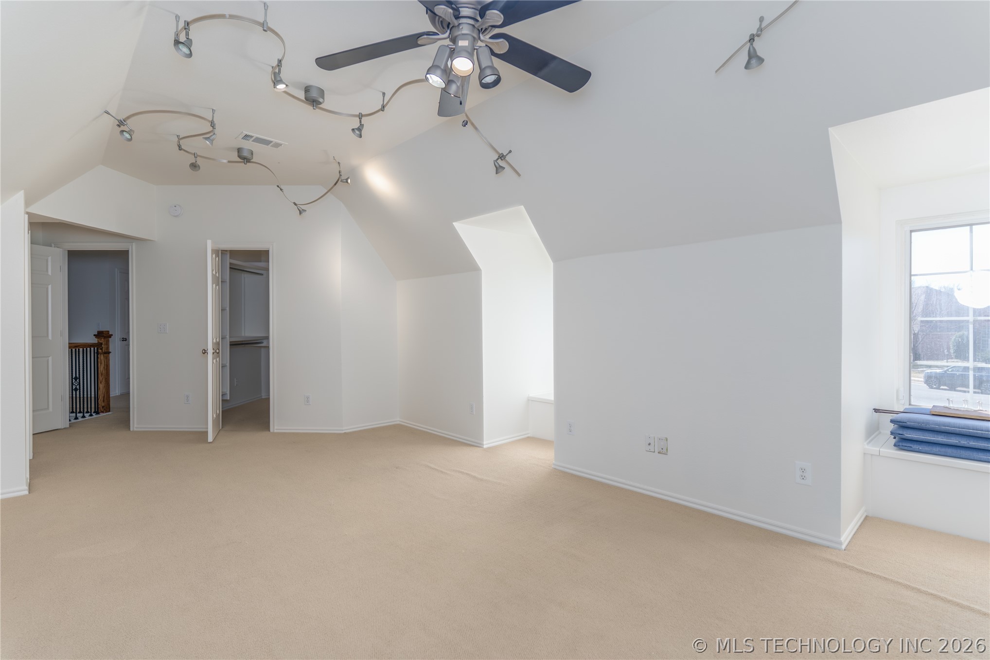 8303 S 69th East Avenue Property Photo 25