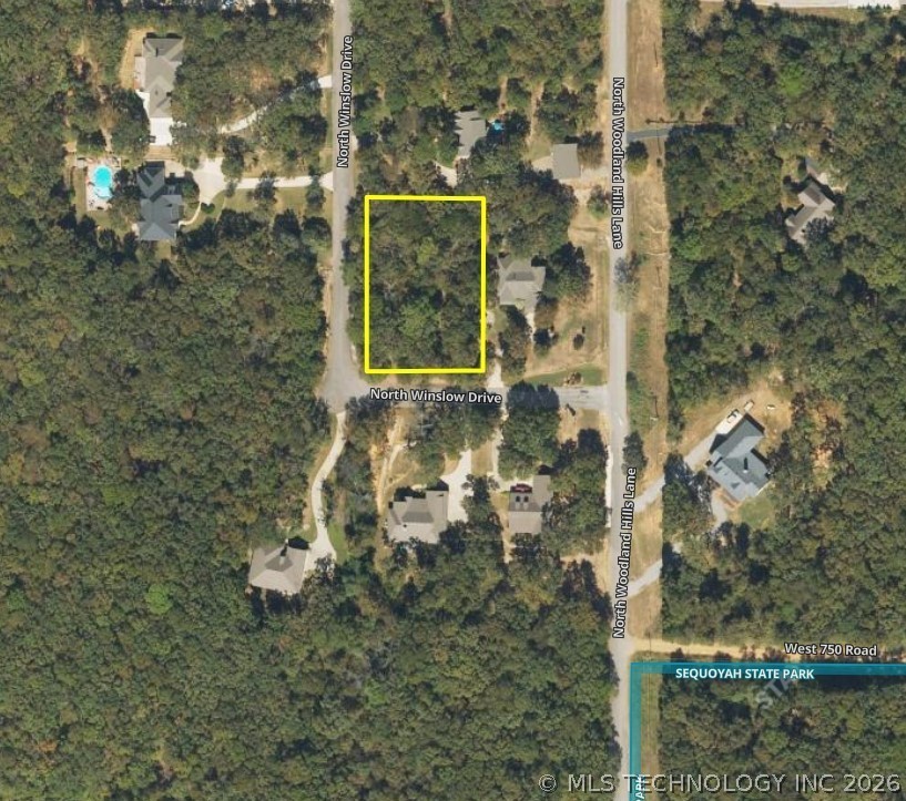 16884 N Winslow Drive Property Photo 6