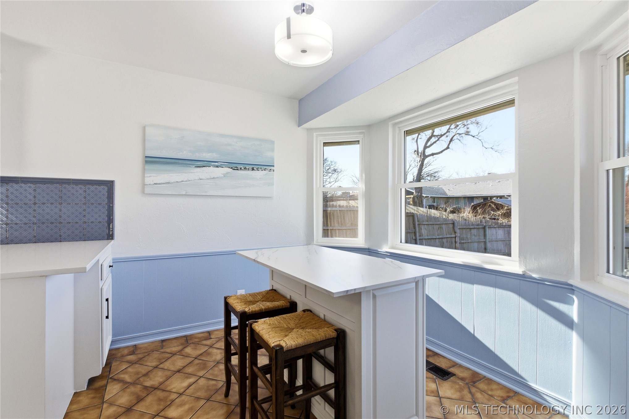 3111 E 78th Place Property Photo 14