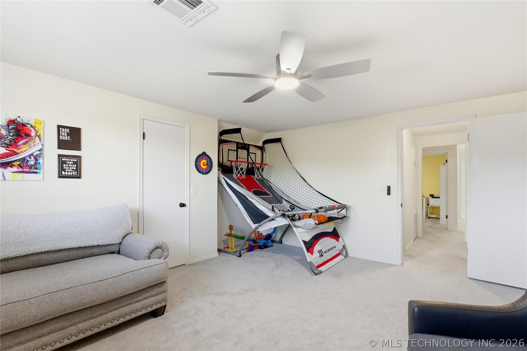 3111 E 78th Place Property Photo 32