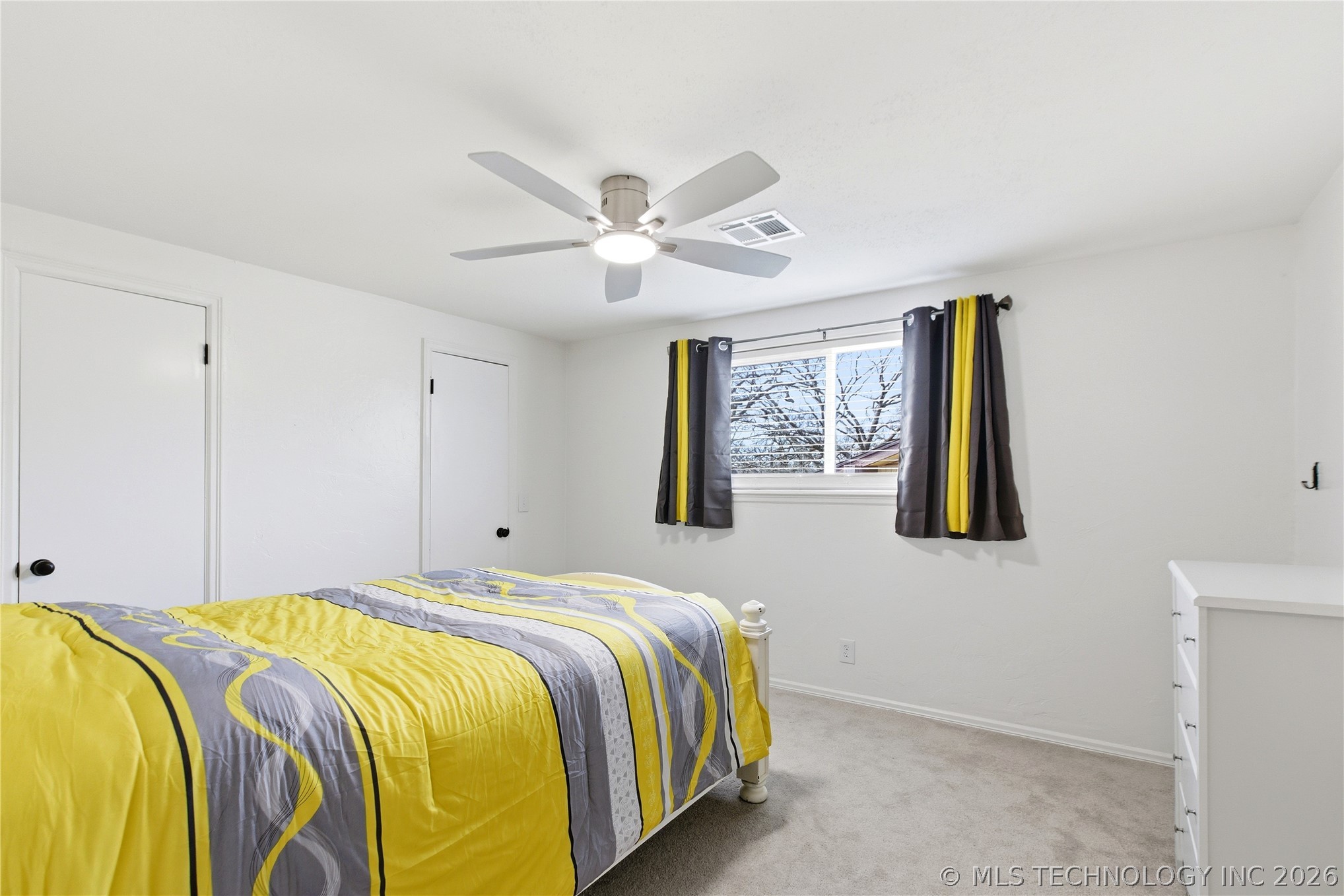 3111 E 78th Place Property Photo 36