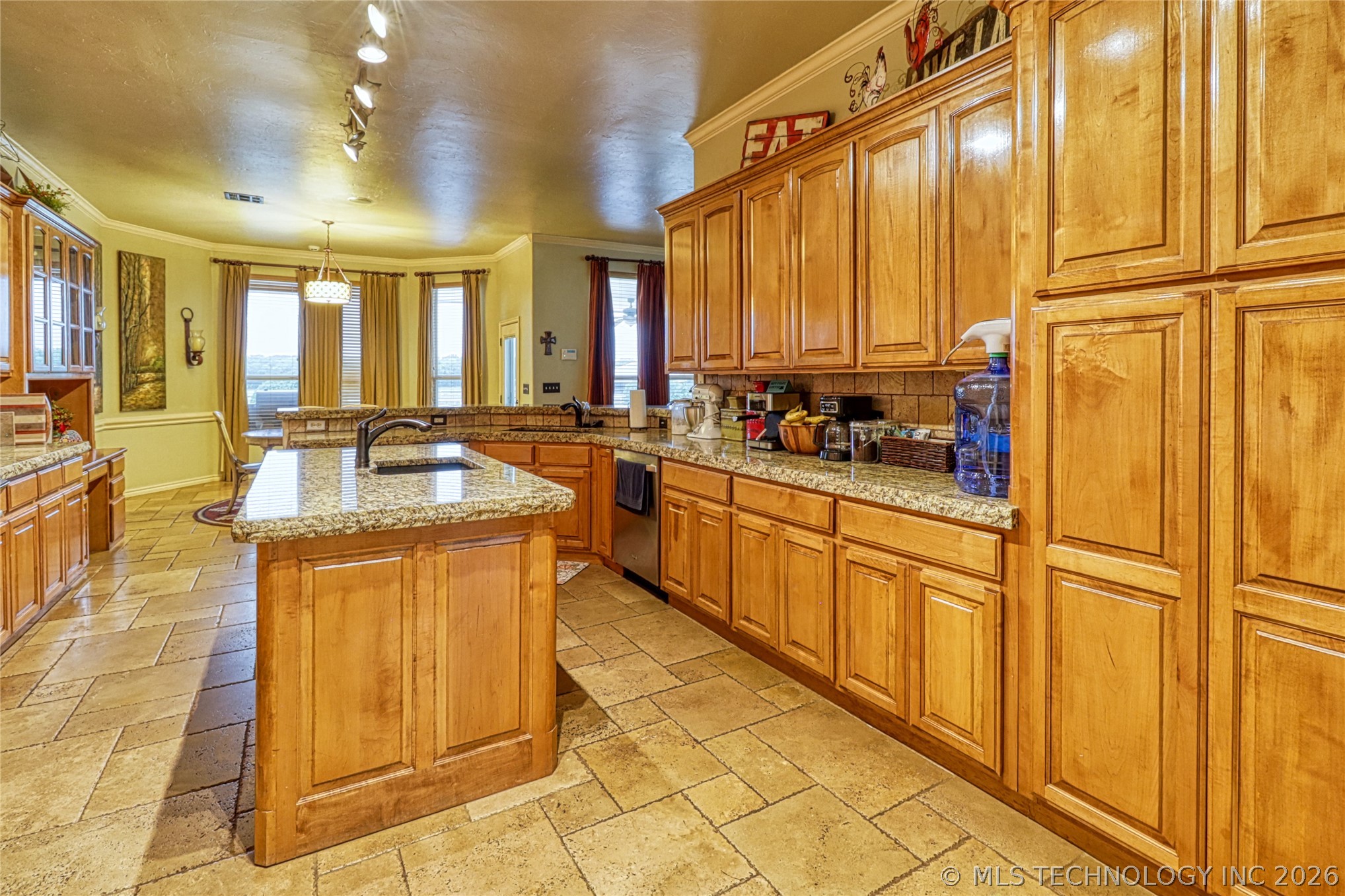 2544 Shuman Property Photo 11