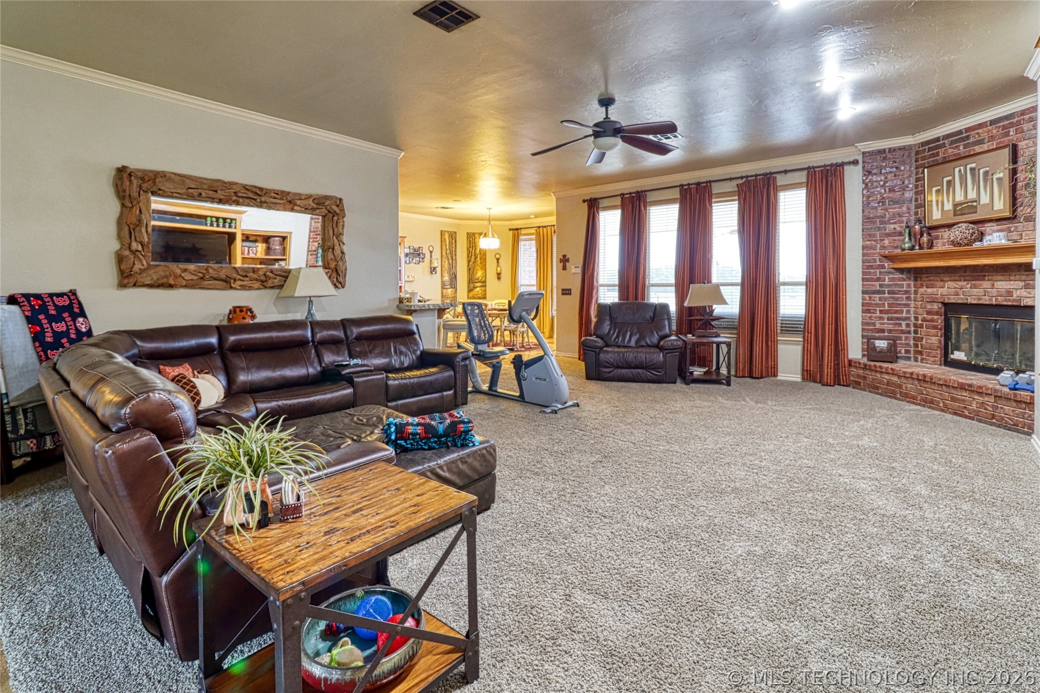 2544 Shuman Property Photo 16