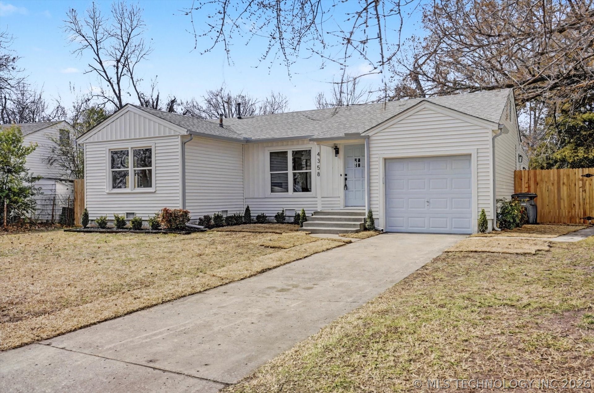 4358 S Rockford Avenue Property Photo 2