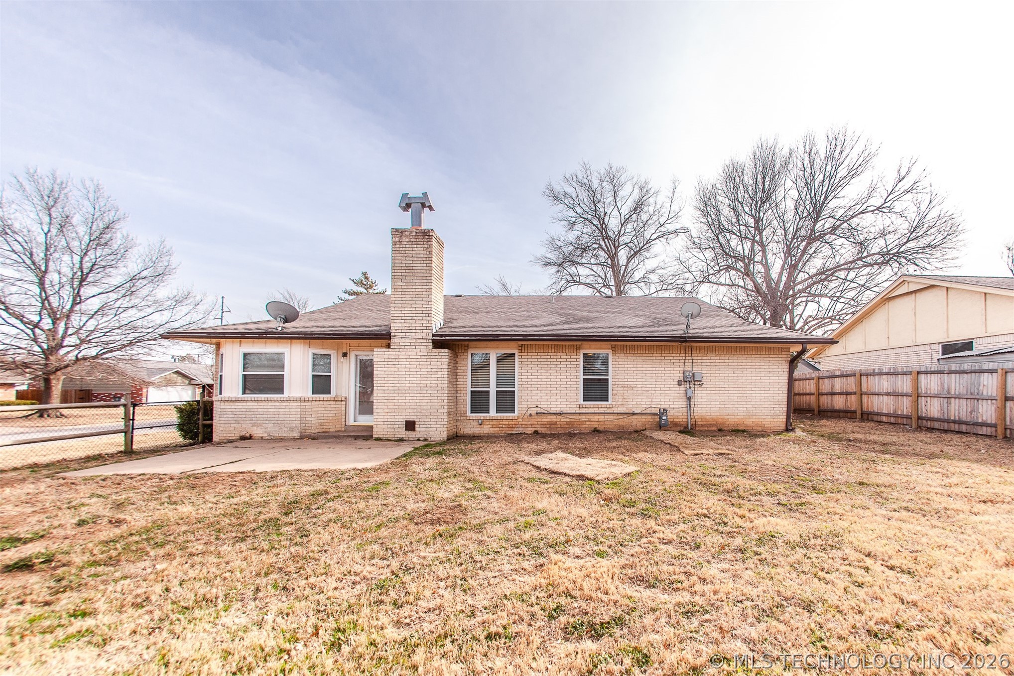 7127 E 80th Street Property Photo 5