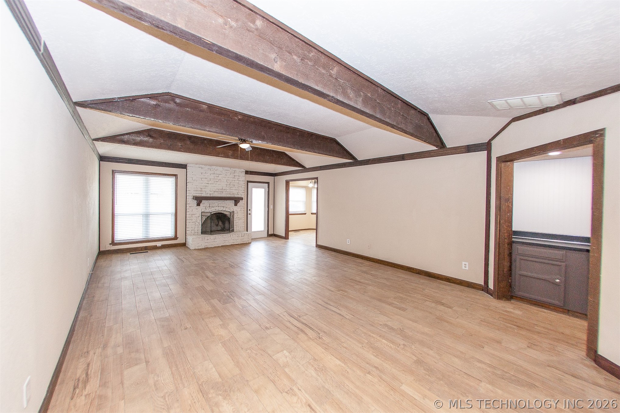 7127 E 80th Street Property Photo 8