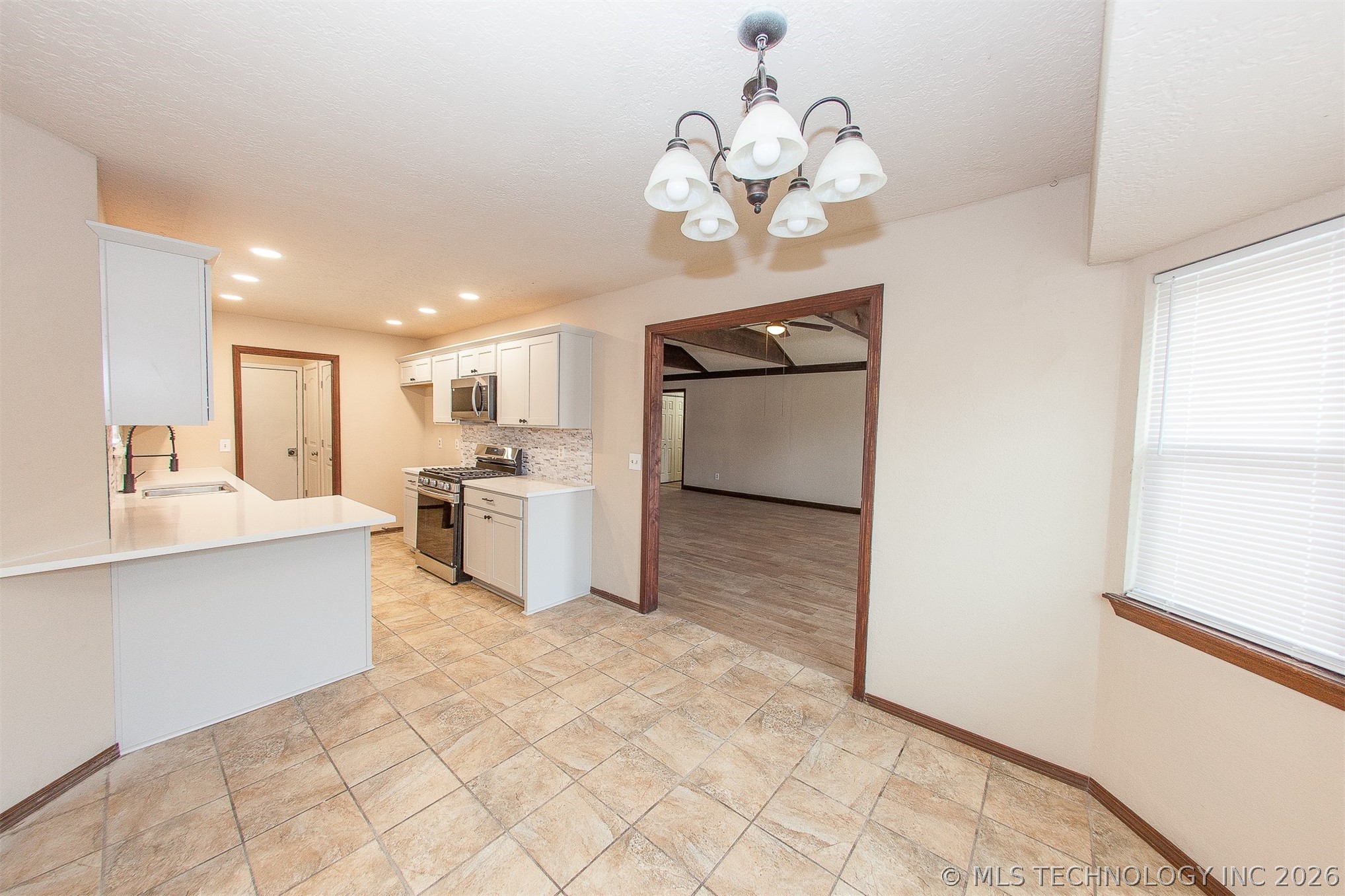 7127 E 80th Street Property Photo 13