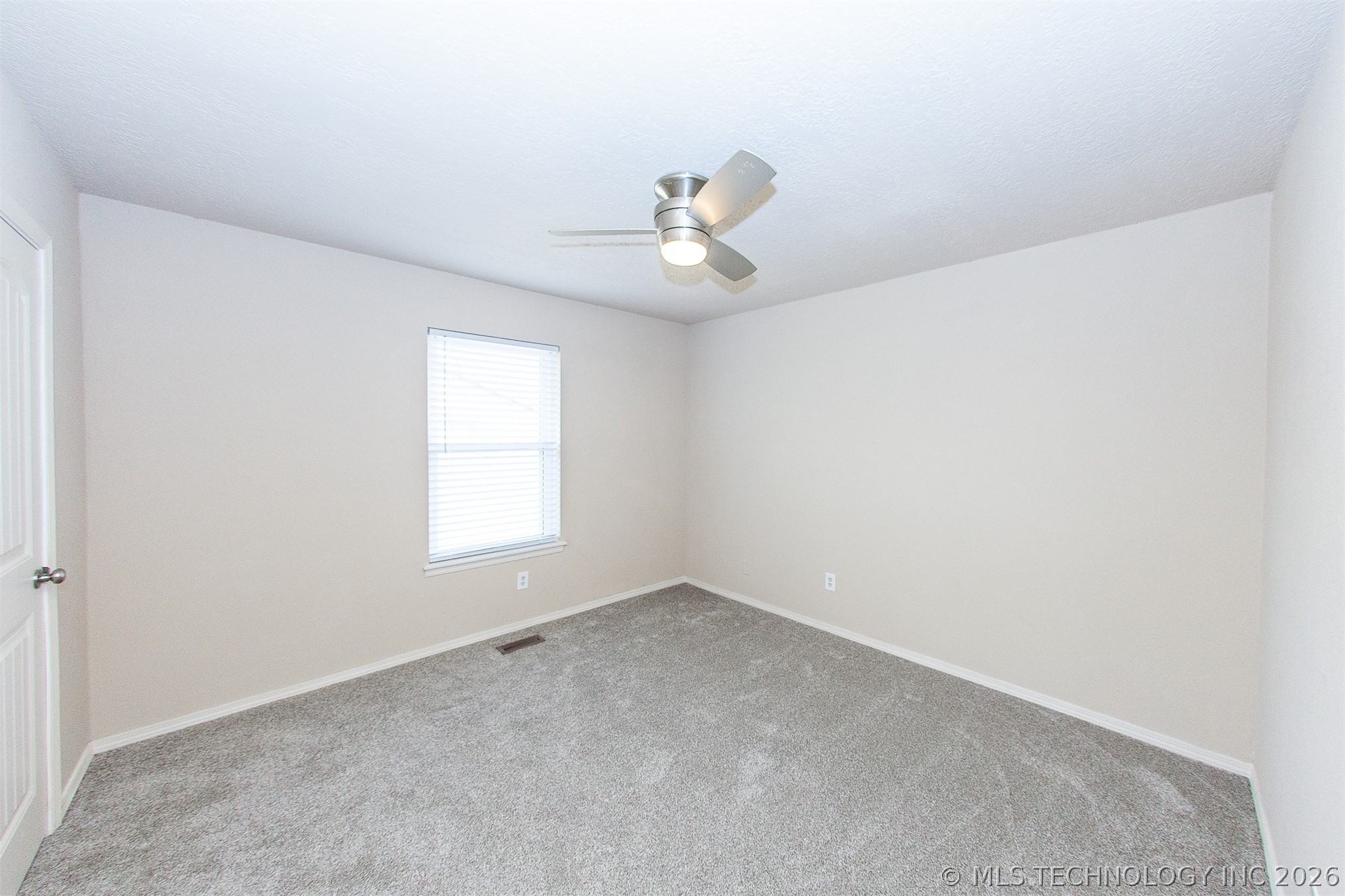 7127 E 80th Street Property Photo 23