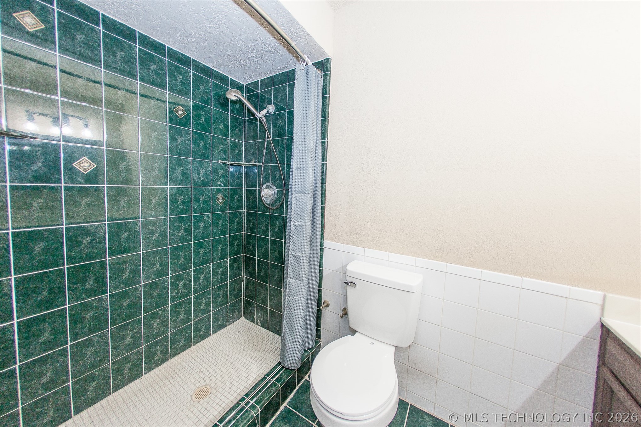 7127 E 80th Street Property Photo 27