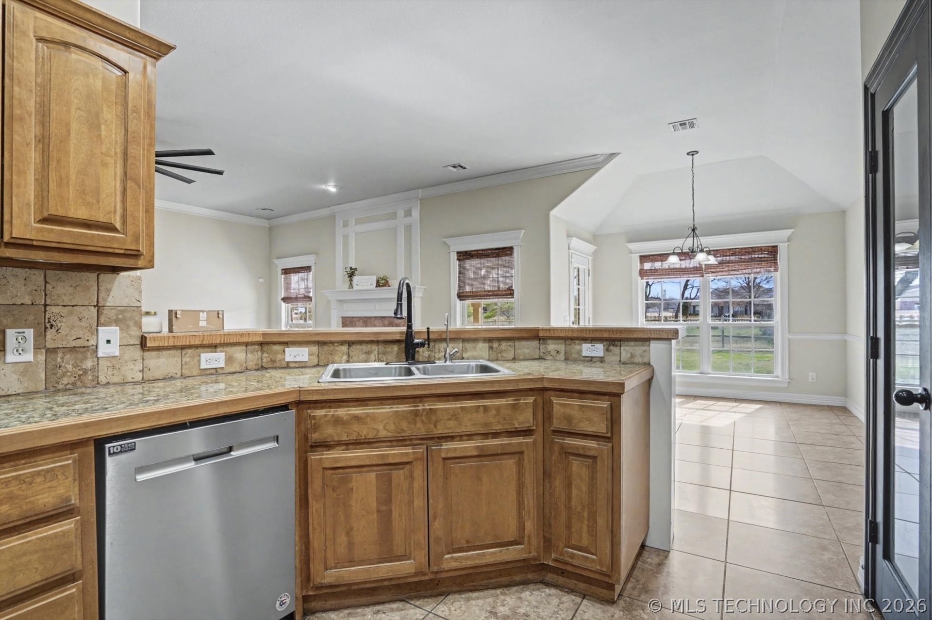 26356 E 114th Place S Property Photo 8