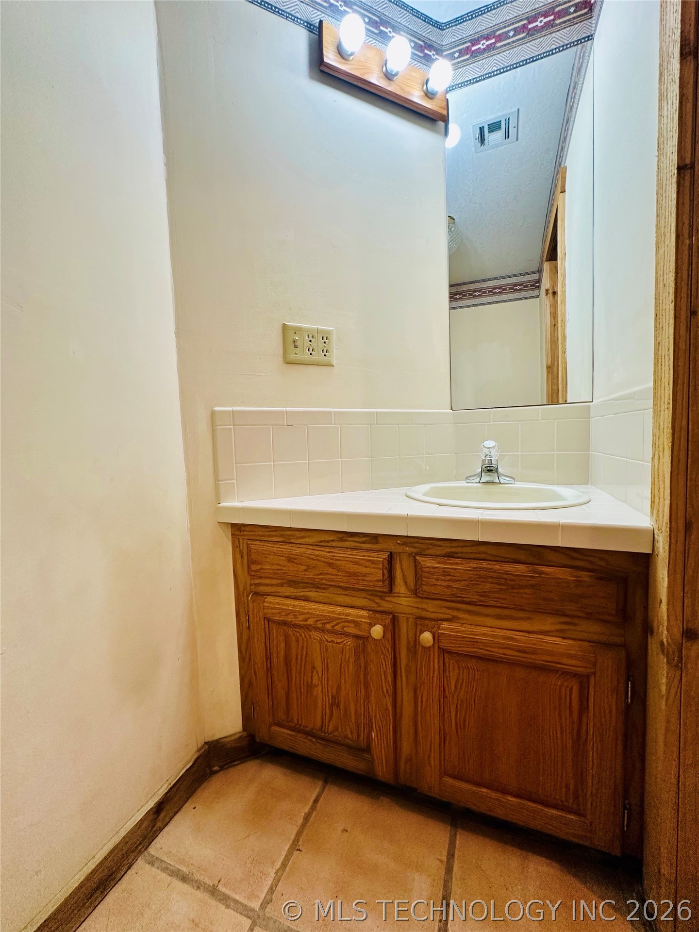 13602 W 93rd Street S Property Photo 27