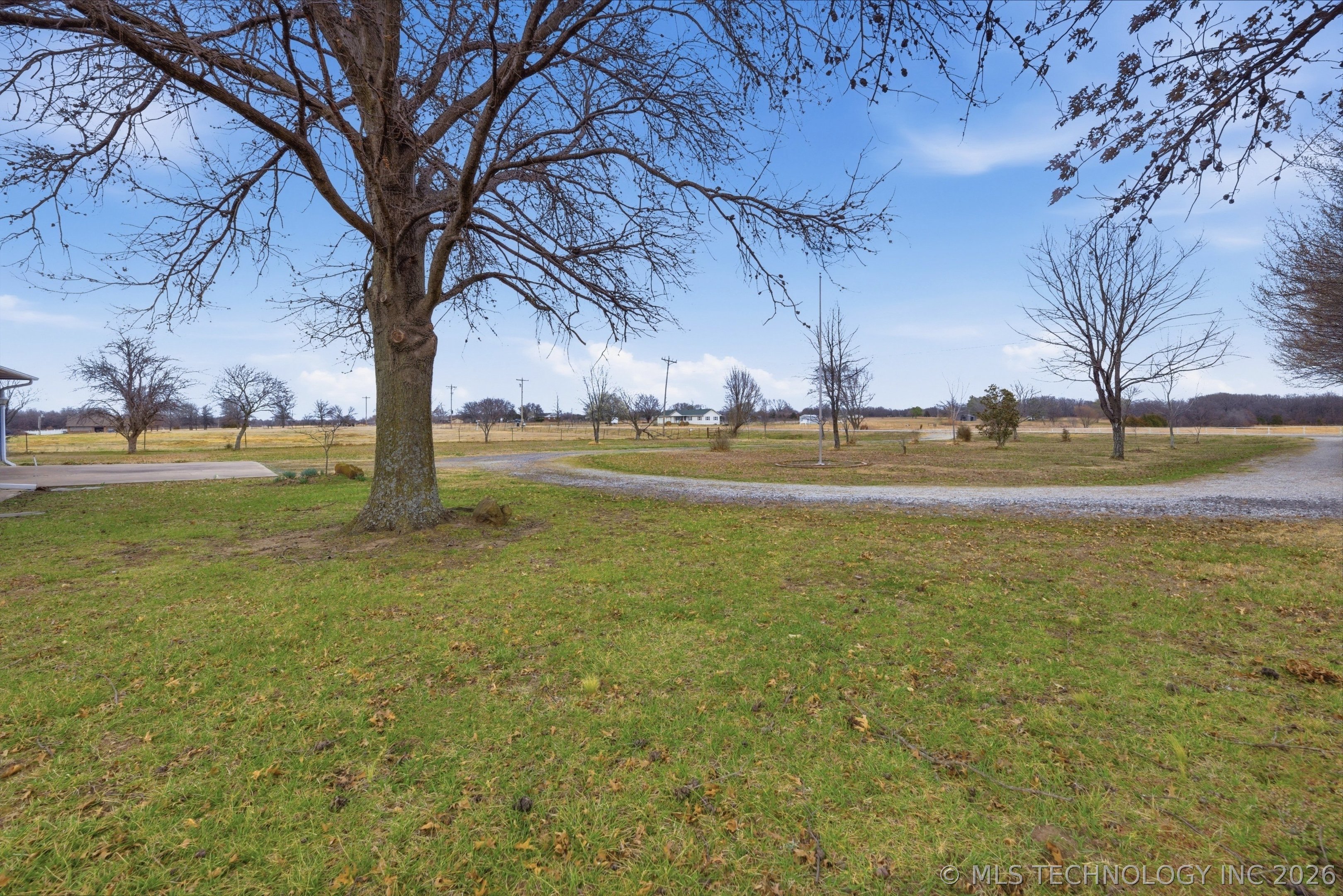 20600 Slick Road Property Photo 32