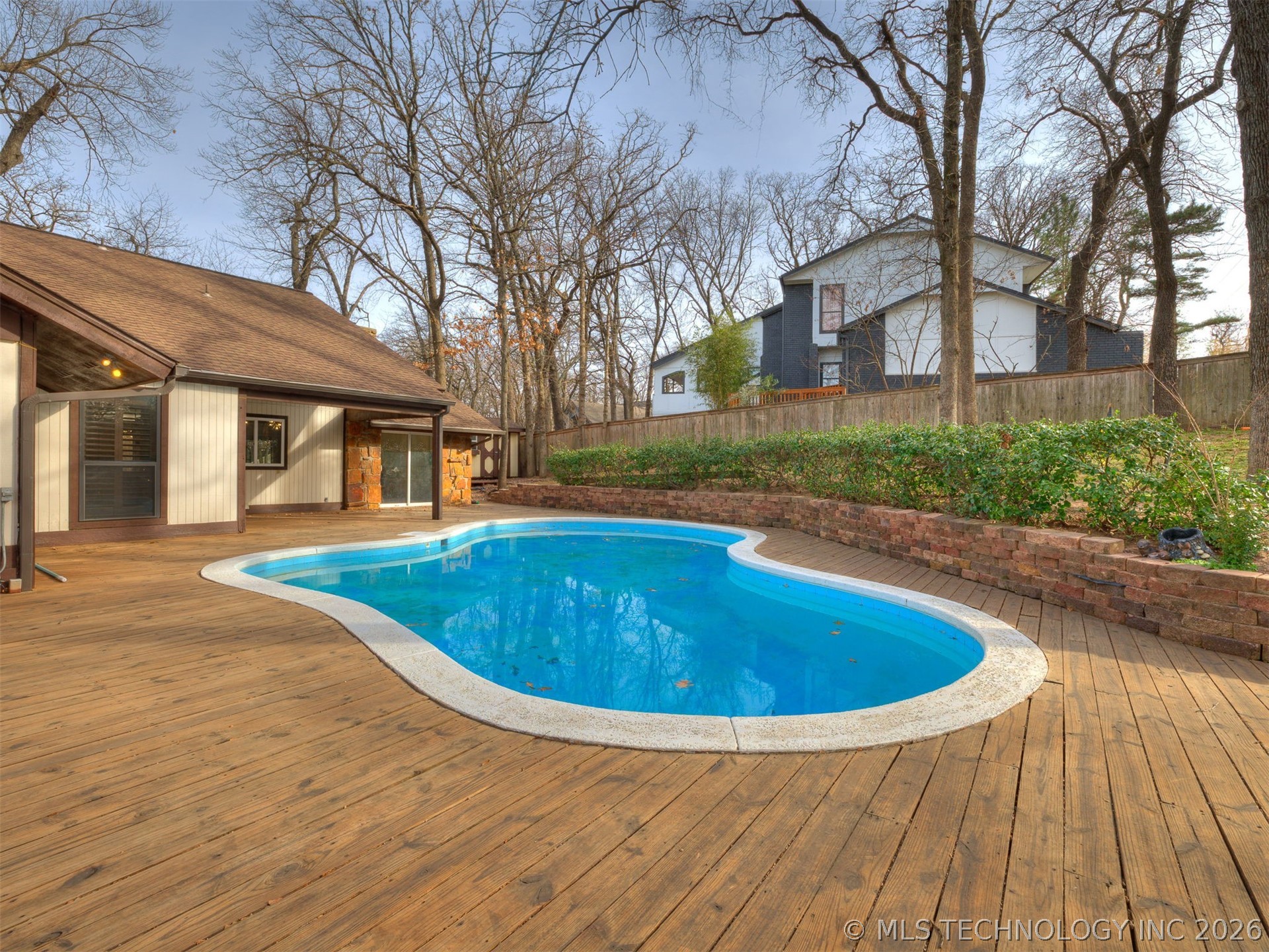 10502 S Quebec Avenue Property Photo 2