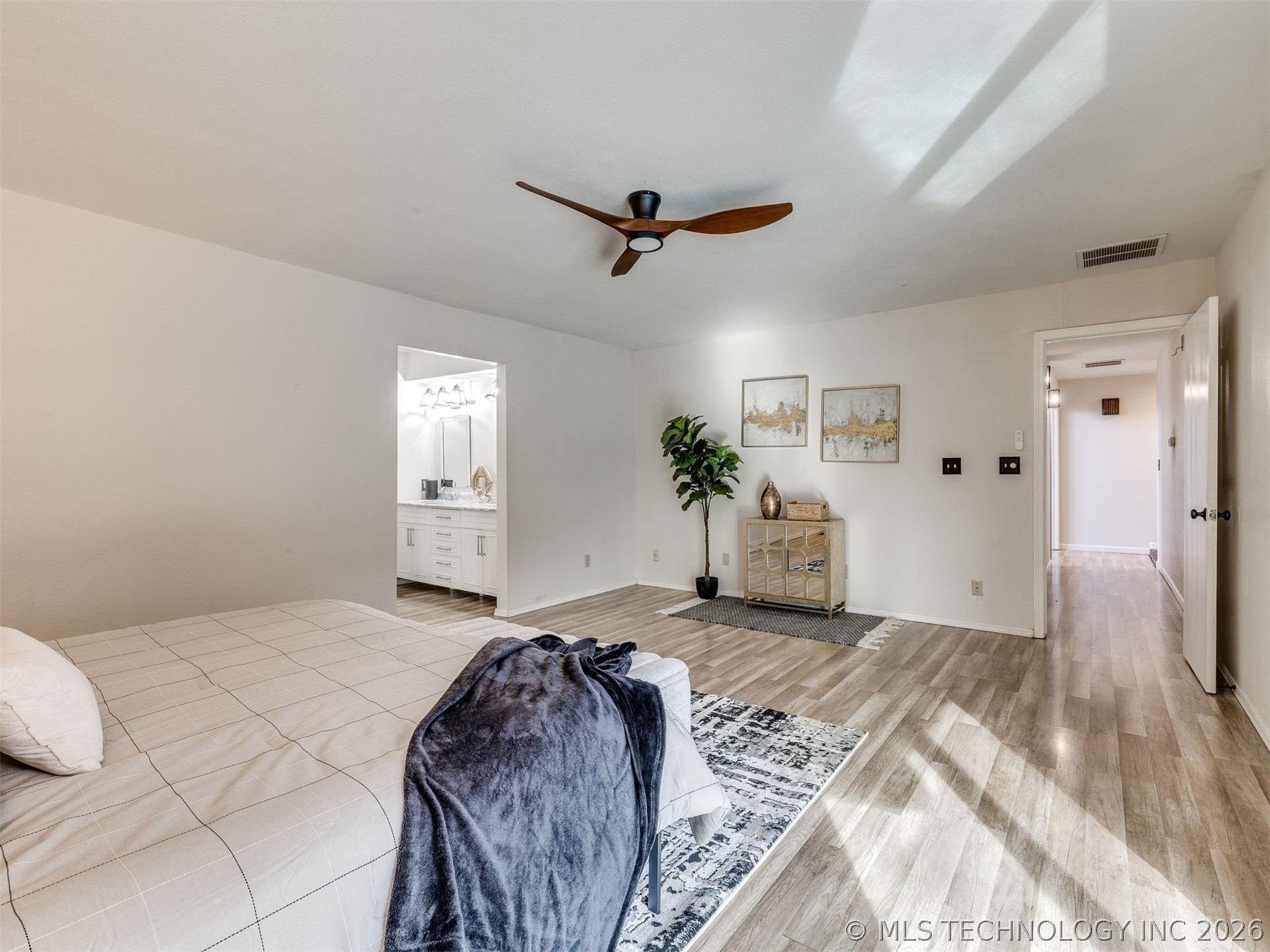 10502 S Quebec Avenue Property Photo 44