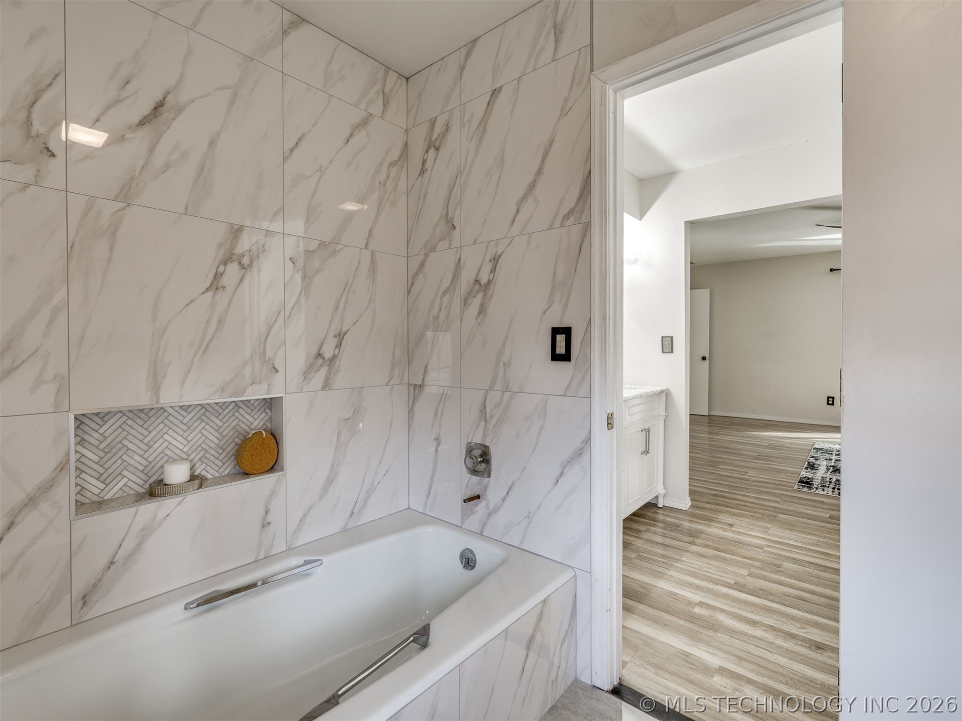 10502 S Quebec Avenue Property Photo 51